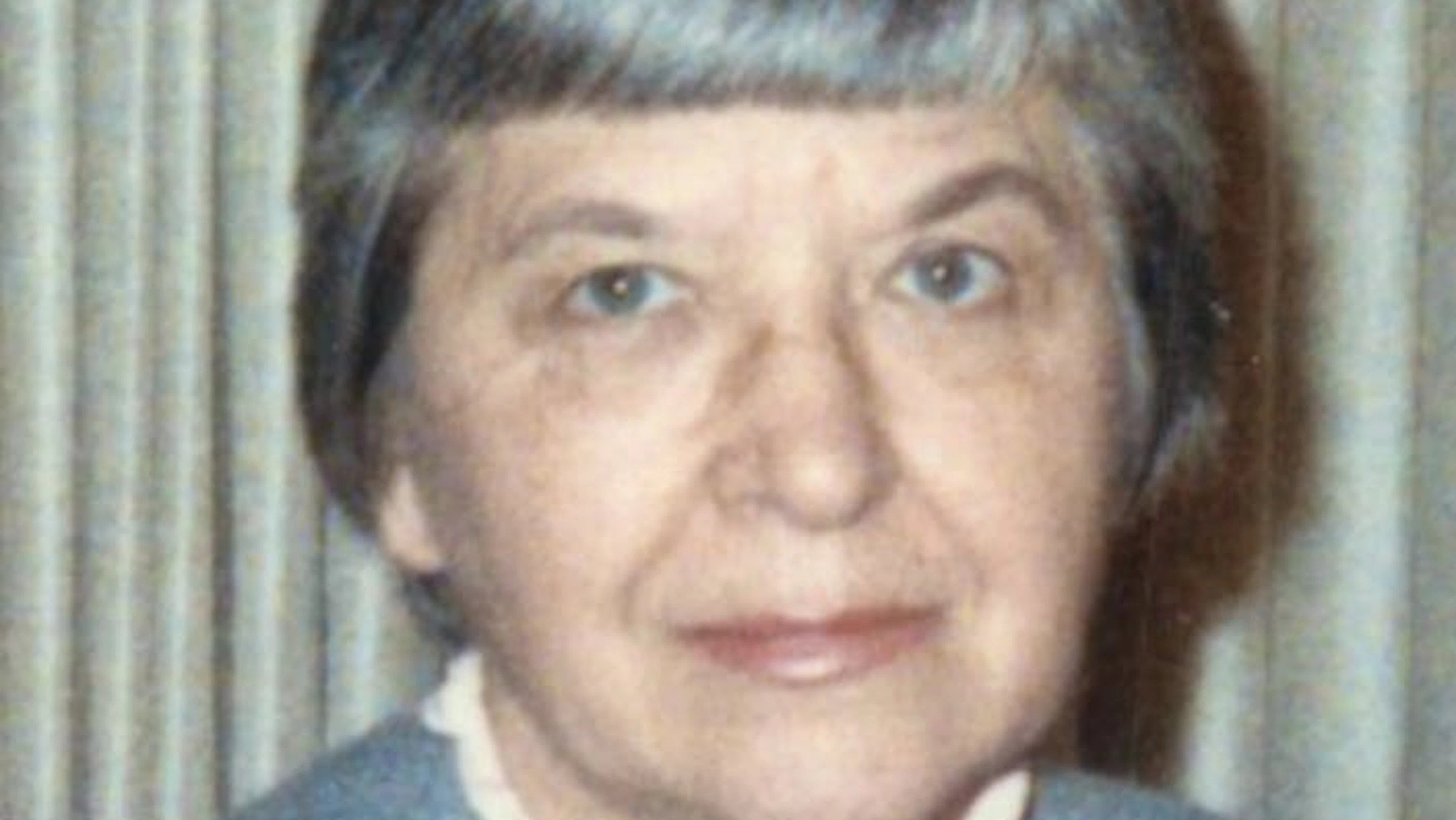 Stephanie Kwolek erfand Kevlar, eine hitzebeständige Superfaser, die fünfmal stärker als Stahl ist.