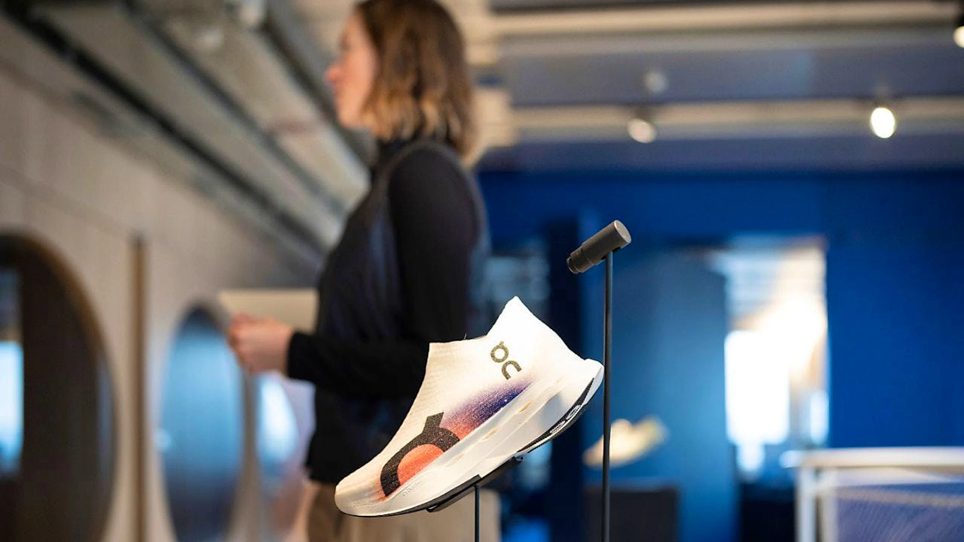 Die Schweizer Sportschuh-Marke On wächst weiterhin stark. Im Jahr 2024 kletterte der Umsatz gar über 2 Milliarden Franken. Im laufenden Jahr will On mit Stars wie Roger Federer oder Zendaya weiter zulegen.(Archivbild)