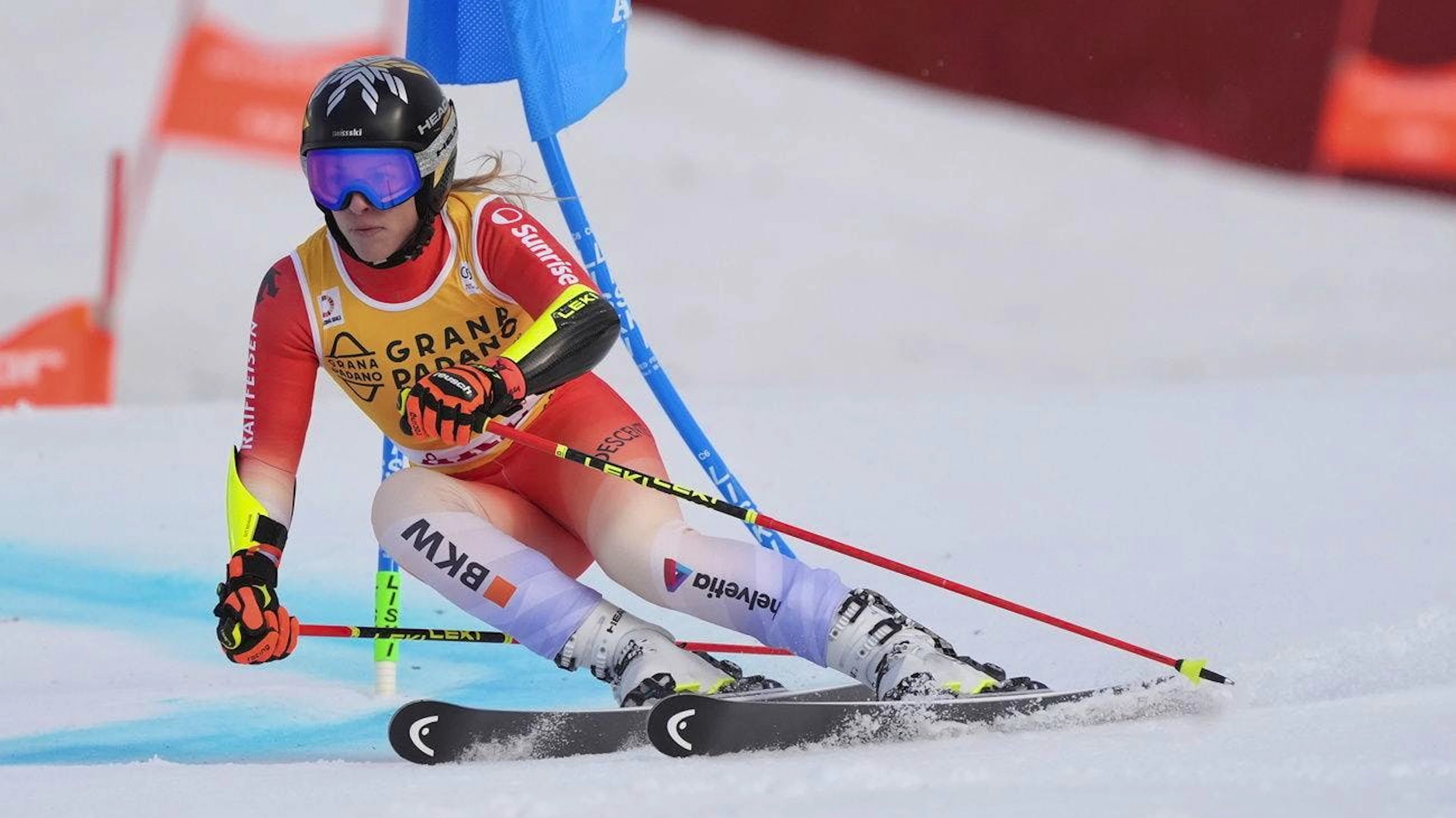 Lara Gut-Behrami kann im Riesenslalom in Schweden nicht mit Siegerin Federica Brignone mithalten.