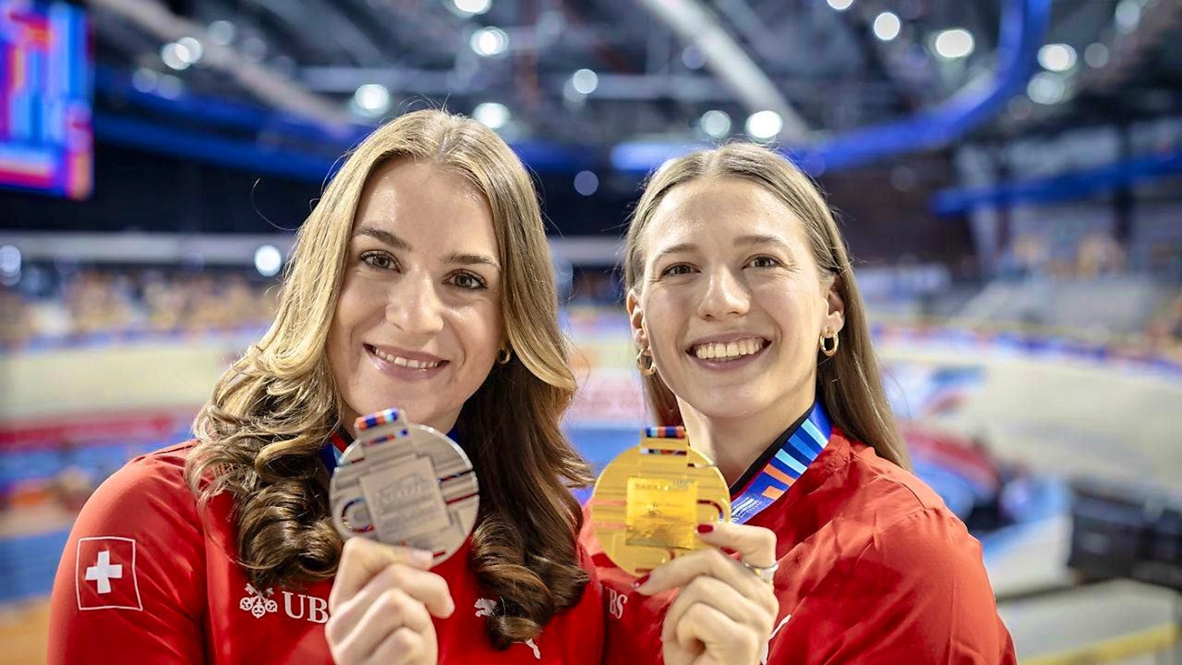 Gold for Angelica Moser (r.) in the pole vault and silver for Annik Kälin in the long jump: these two Swiss aces stood out at the European Indoor Championships in Apeldoorn