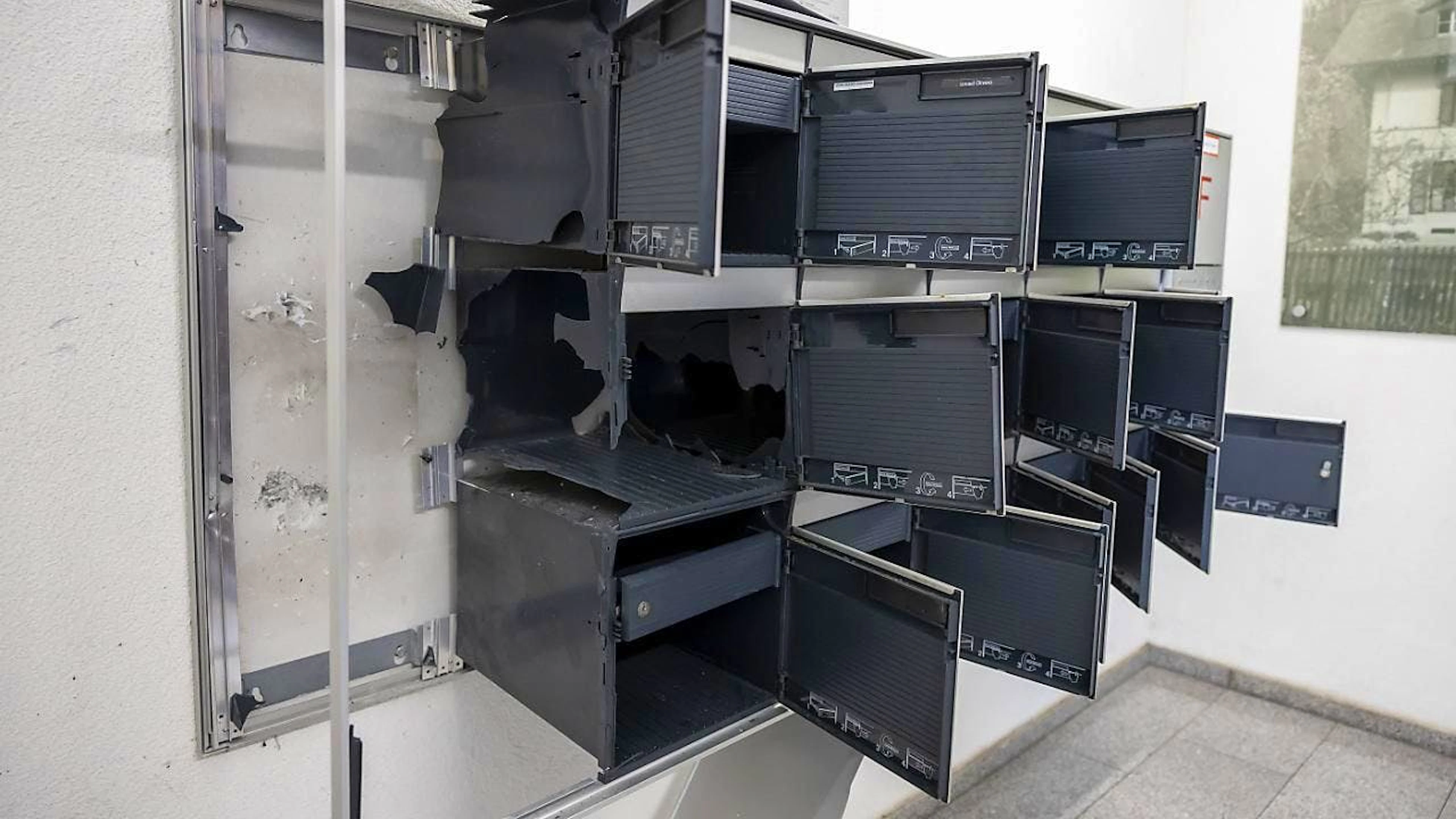 Bei diesem Anschlag im Genfer Quartier Grange-Canal im vergangenen November wurde ein Mädchen schwer verletzt. (Archivbild)