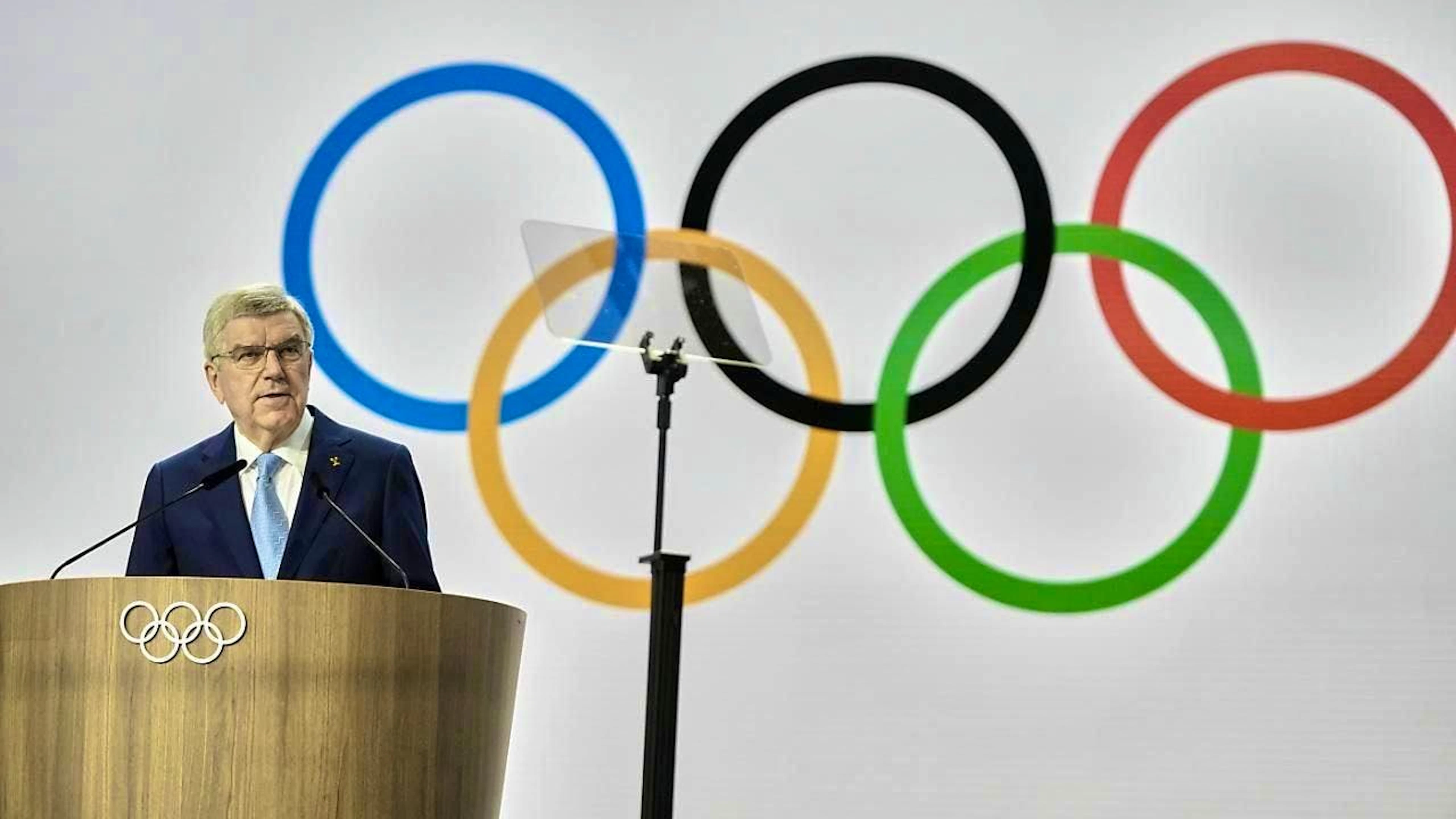 The successor to outgoing IOC President Thomas Bach will be decided on Thursday