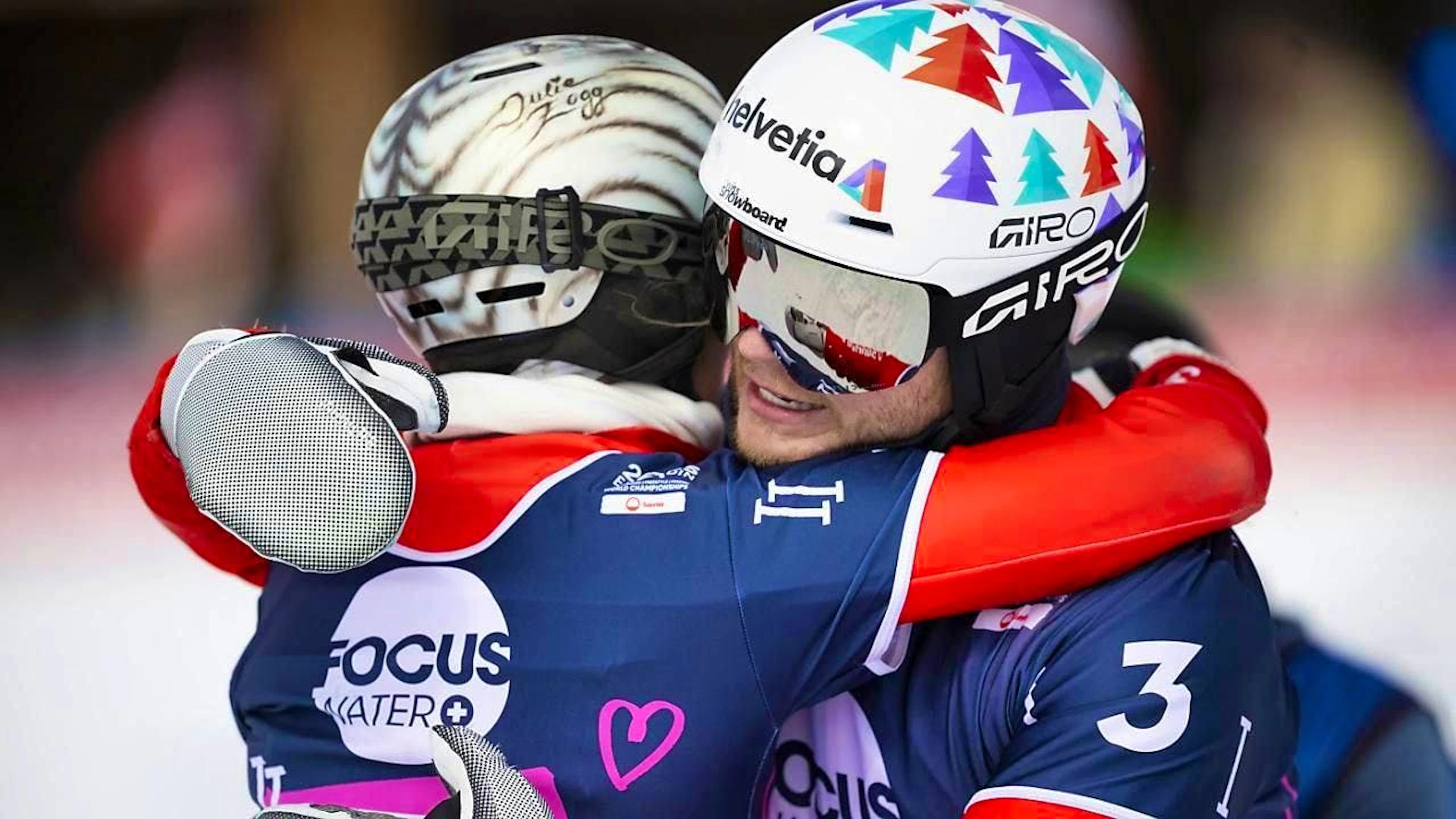 Julie Zogg (left) and Dario Caviezel had to console each other after the mixed team competition