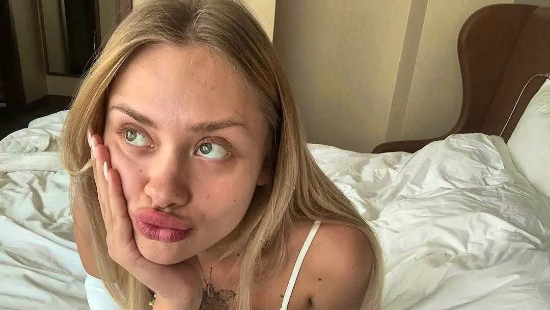 Missing model found with a broken spine