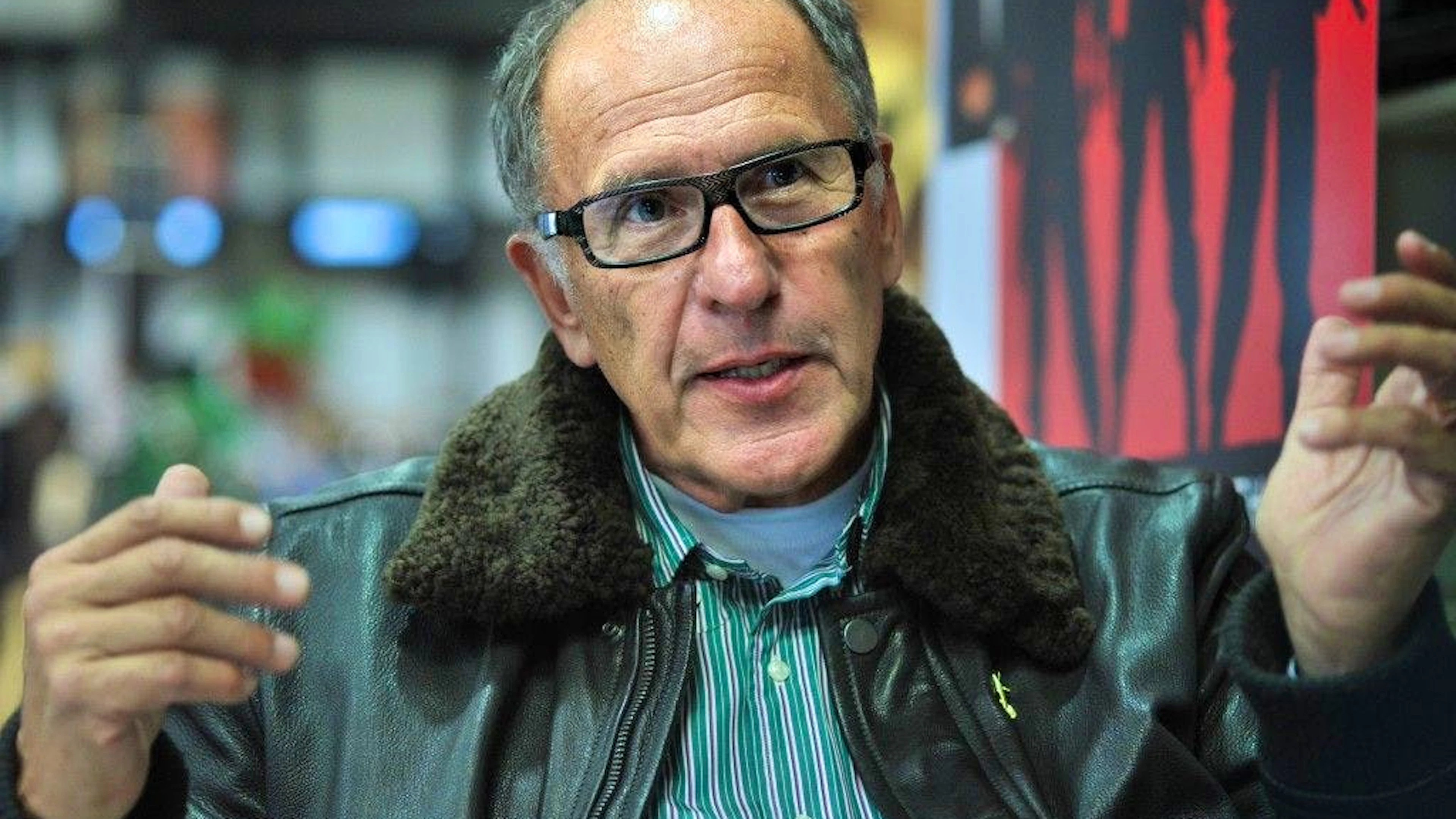 Jörg H. Trauboth ist deutscher Krisenmanager, Oberst a.D. (ausser Dienst), Ex-Nato-Offizier und Autor.
