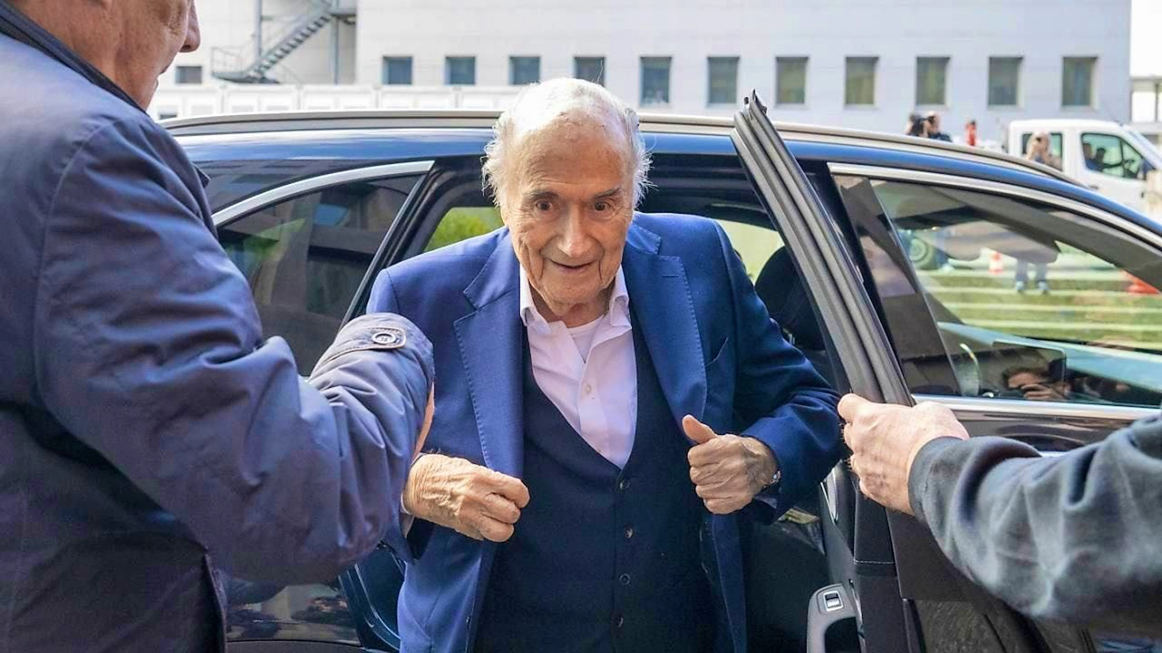 Former FIFA President Joseph Blatter on his way to the opening of the verdict in Muttenz BL.