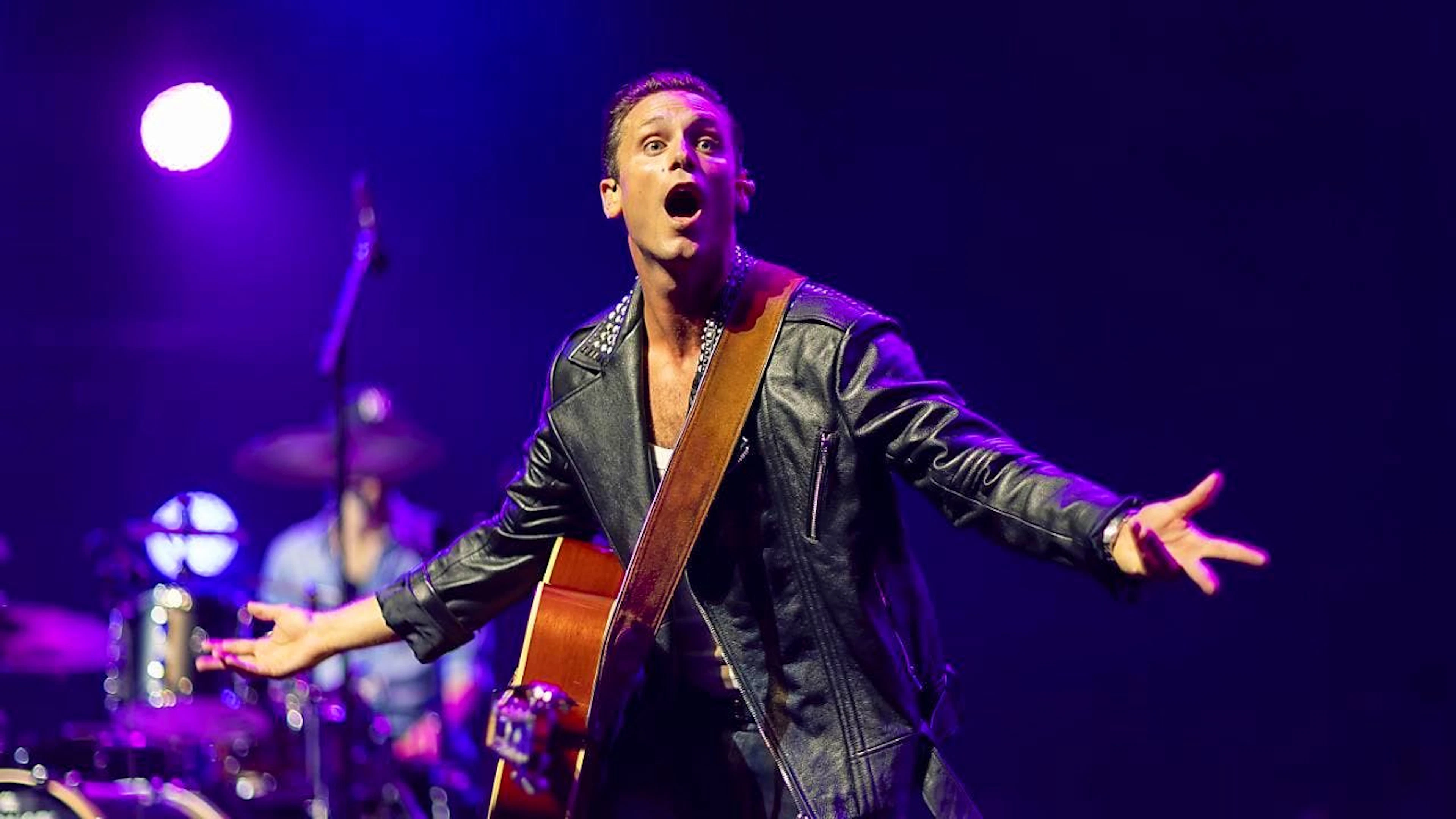 Auch der Musiker Bastian Baker macht mit bei "ESC Mania" auf SRF 1. Er wird einen ESC-Siegersong performen. (Archivbild)
