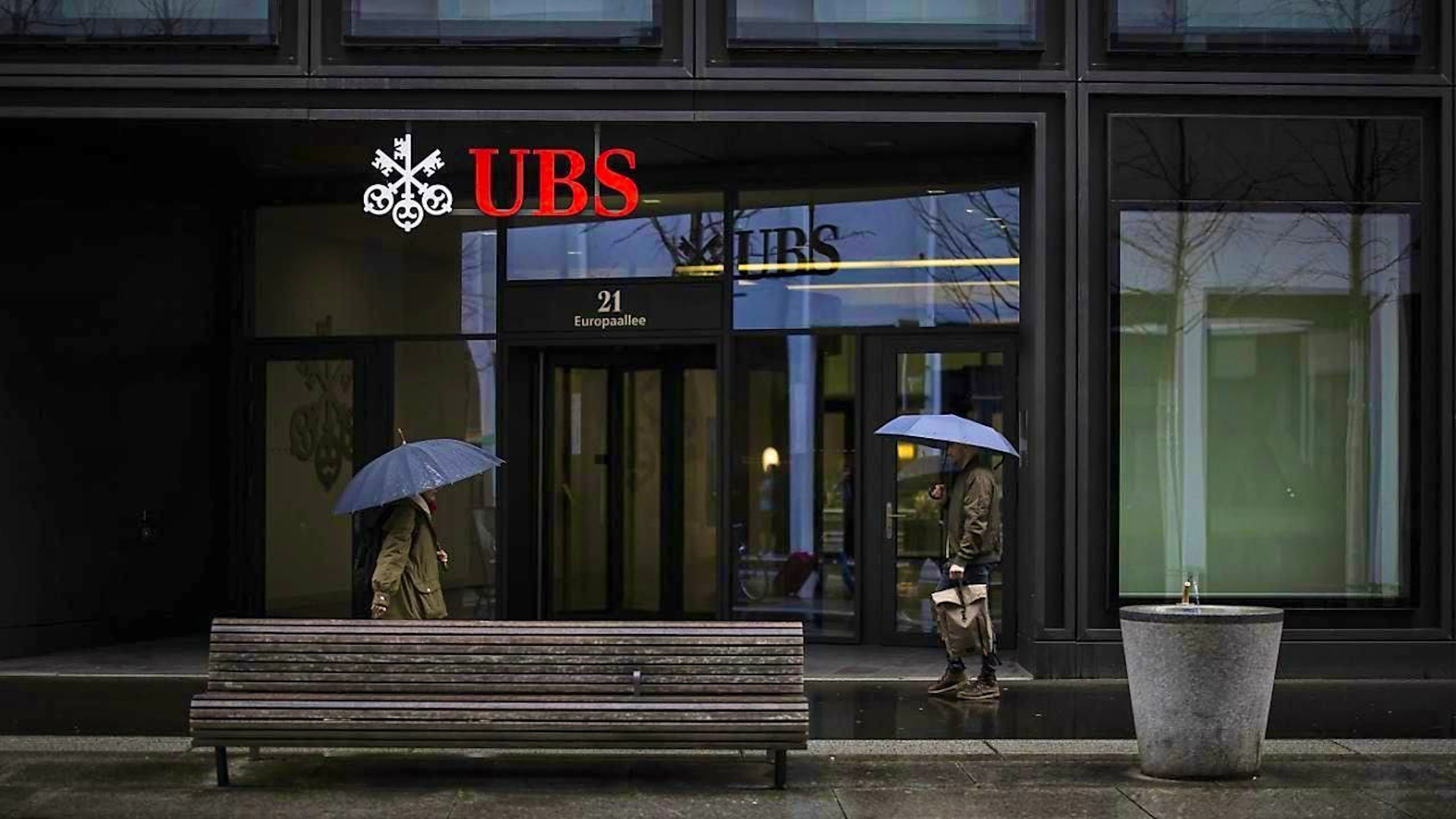 UBS criticized by Ethos for remuneration report and share buyback (archive picture)