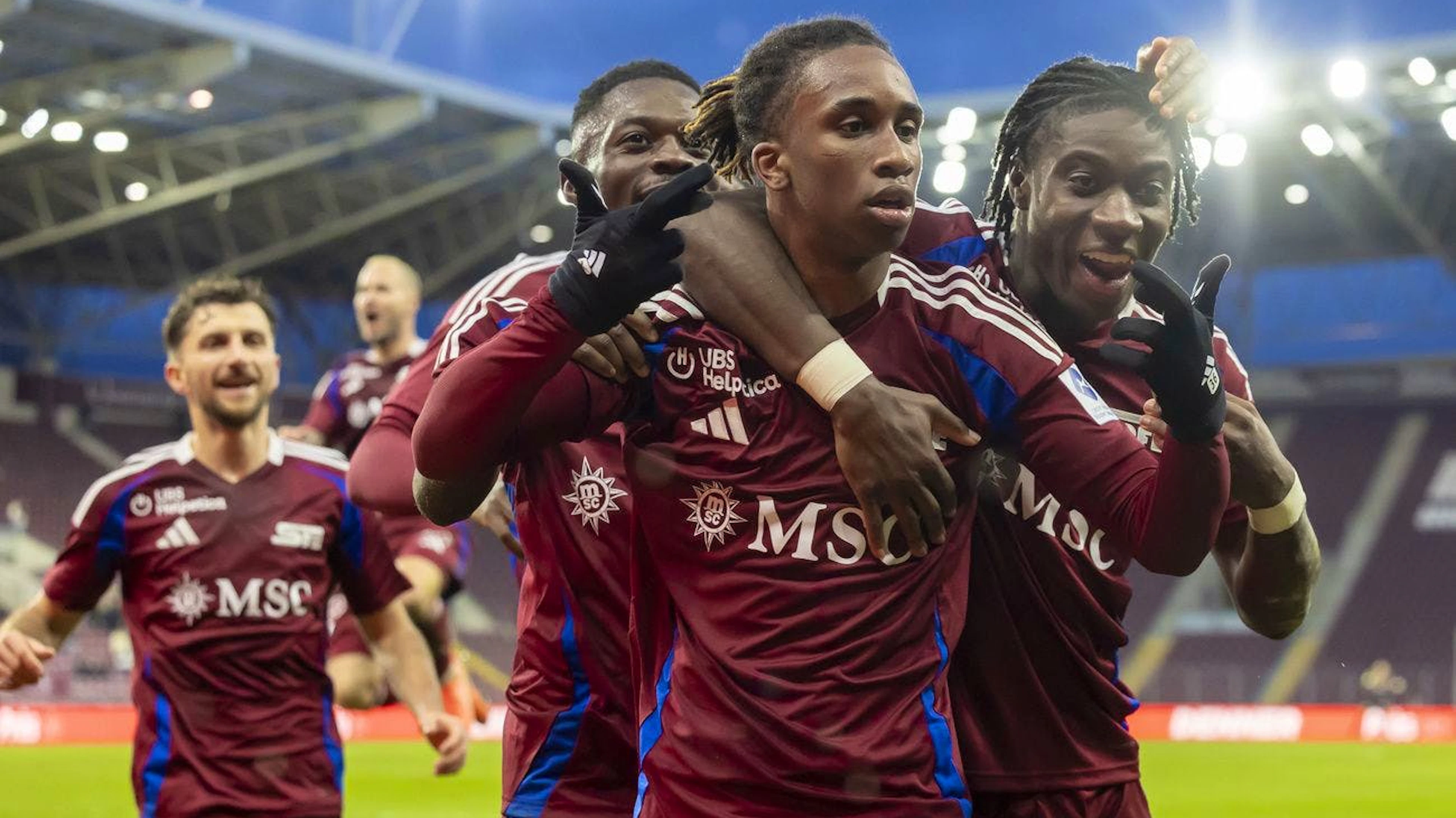 Les joueurs de Servette vont devoir lutter pour le titre.