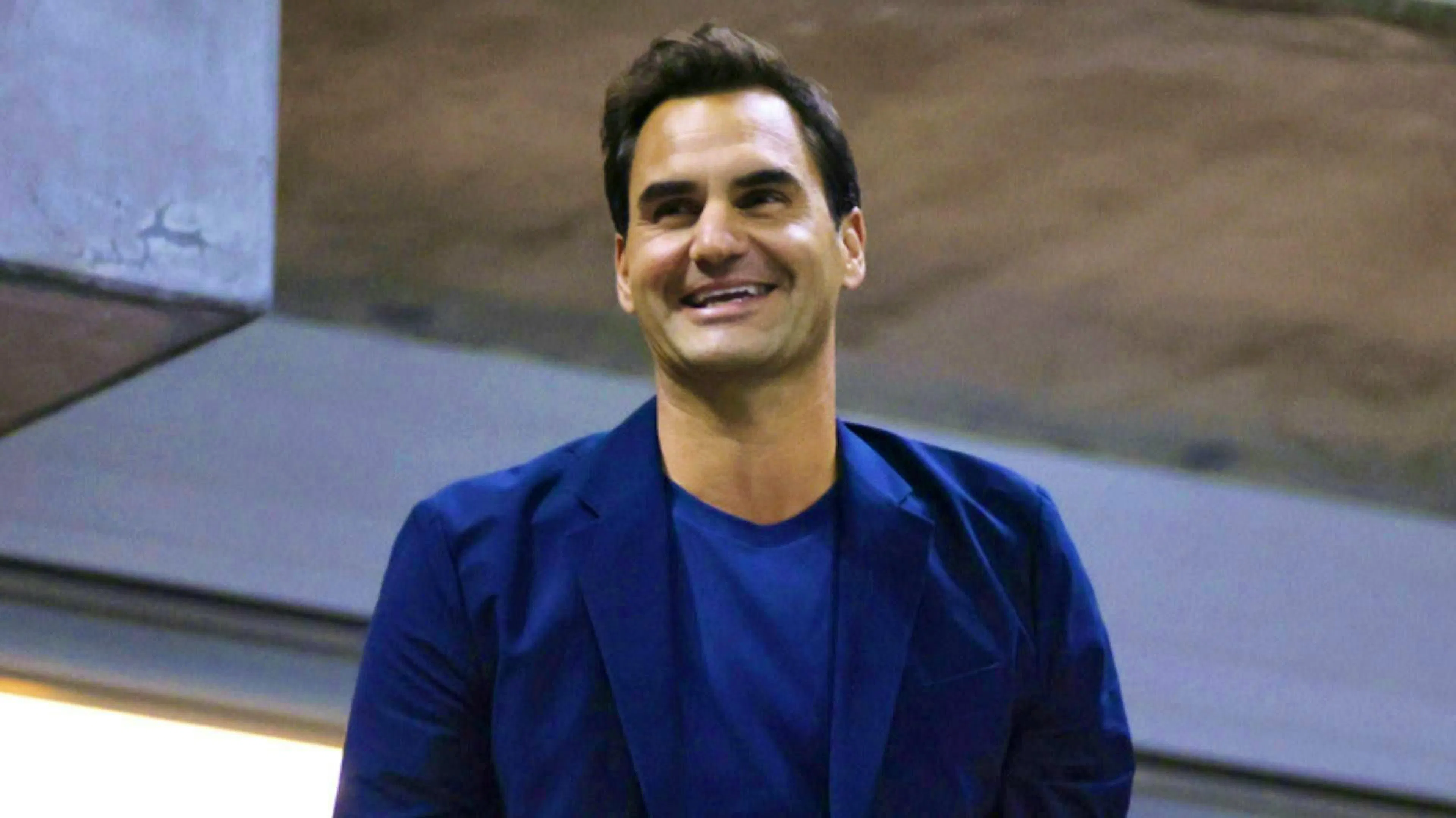 Is Roger Federer secretly building a luxury hall on Lake Zurich?
