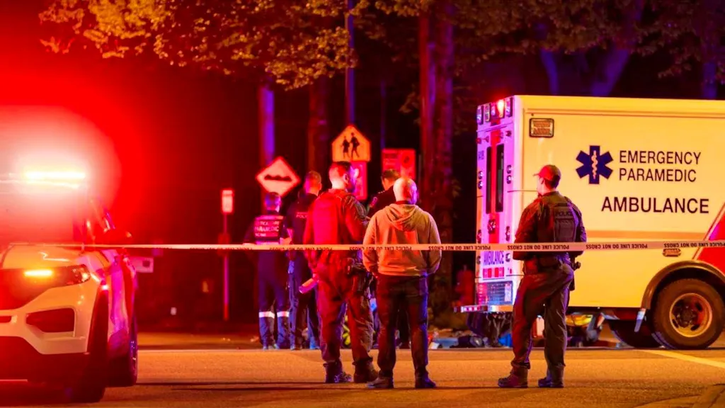 Car crashes into crowd at street festival - nine dead in Vancouver