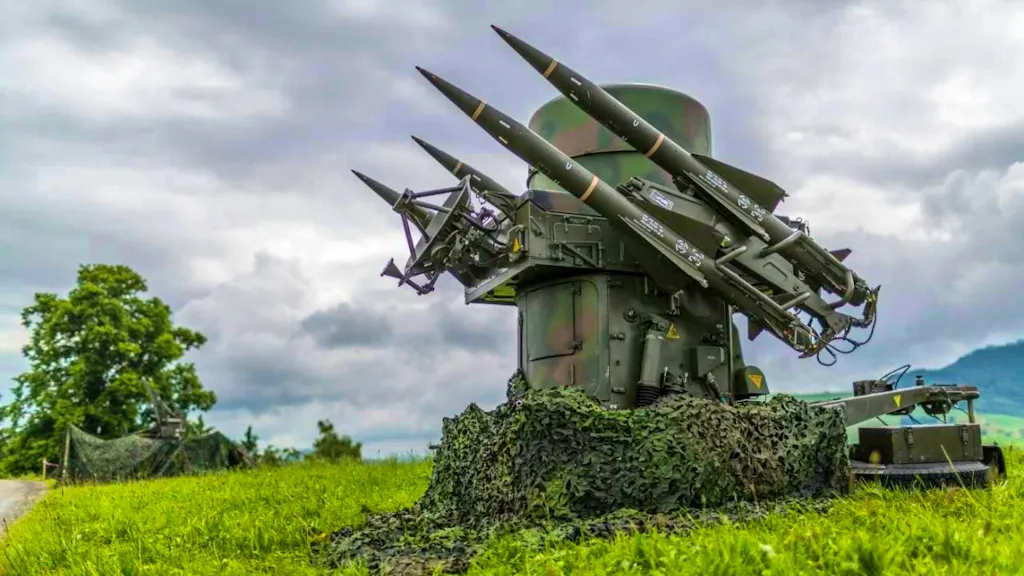 Army tests weapon systems for long-range defense