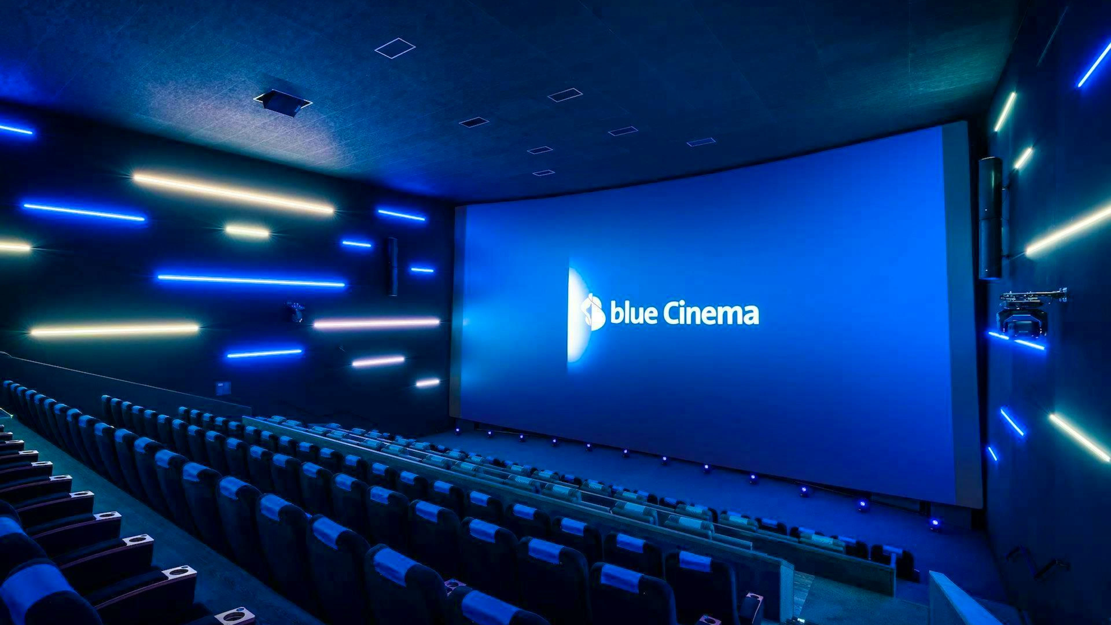 From May 17, the spectacular IMAX auditorium will open at the blue Cinema Abaton - with state-of-the-art projection technology, powerful digital sound and immersive design for a top-class movie experience.