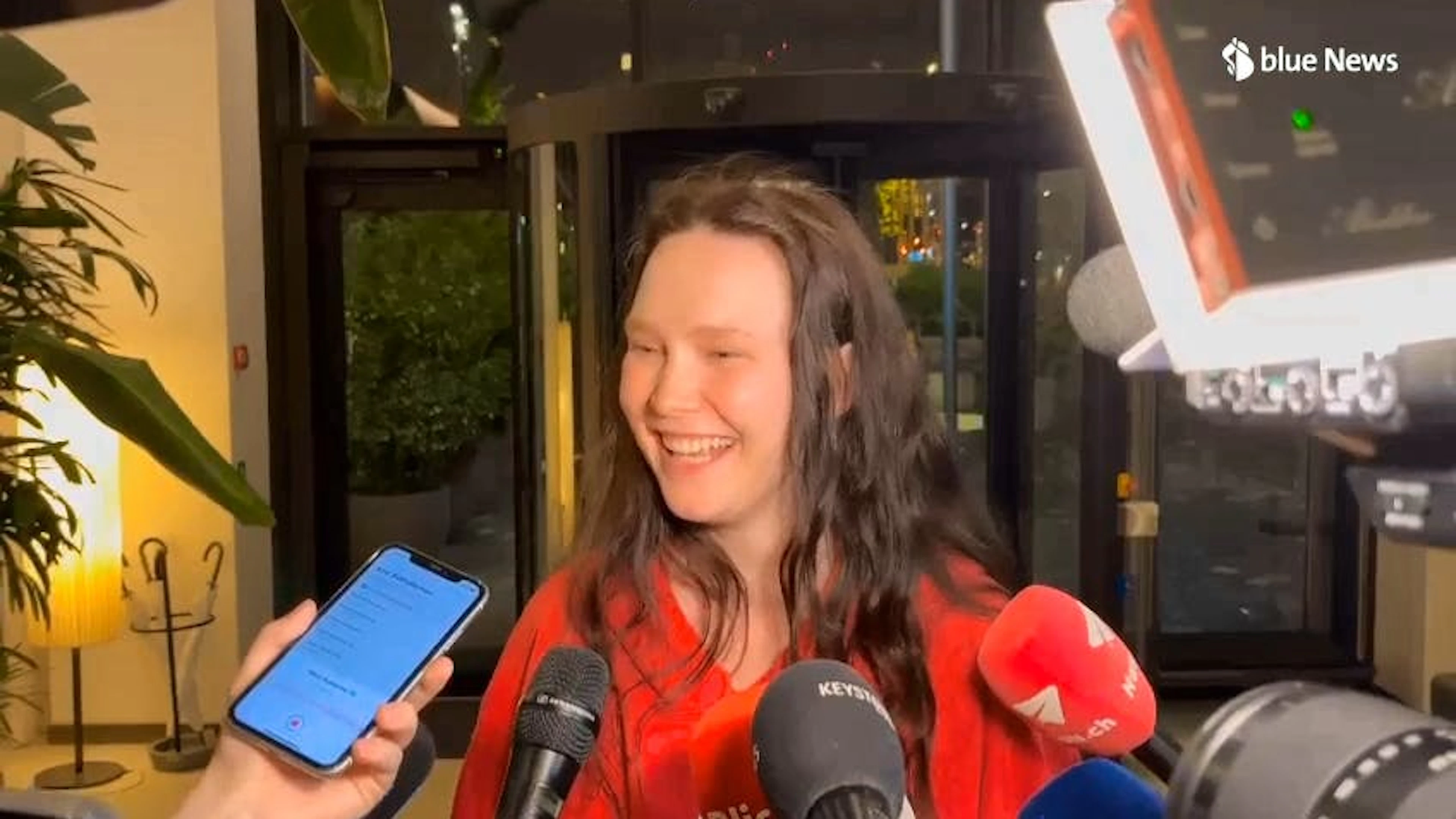 Zoë Më
