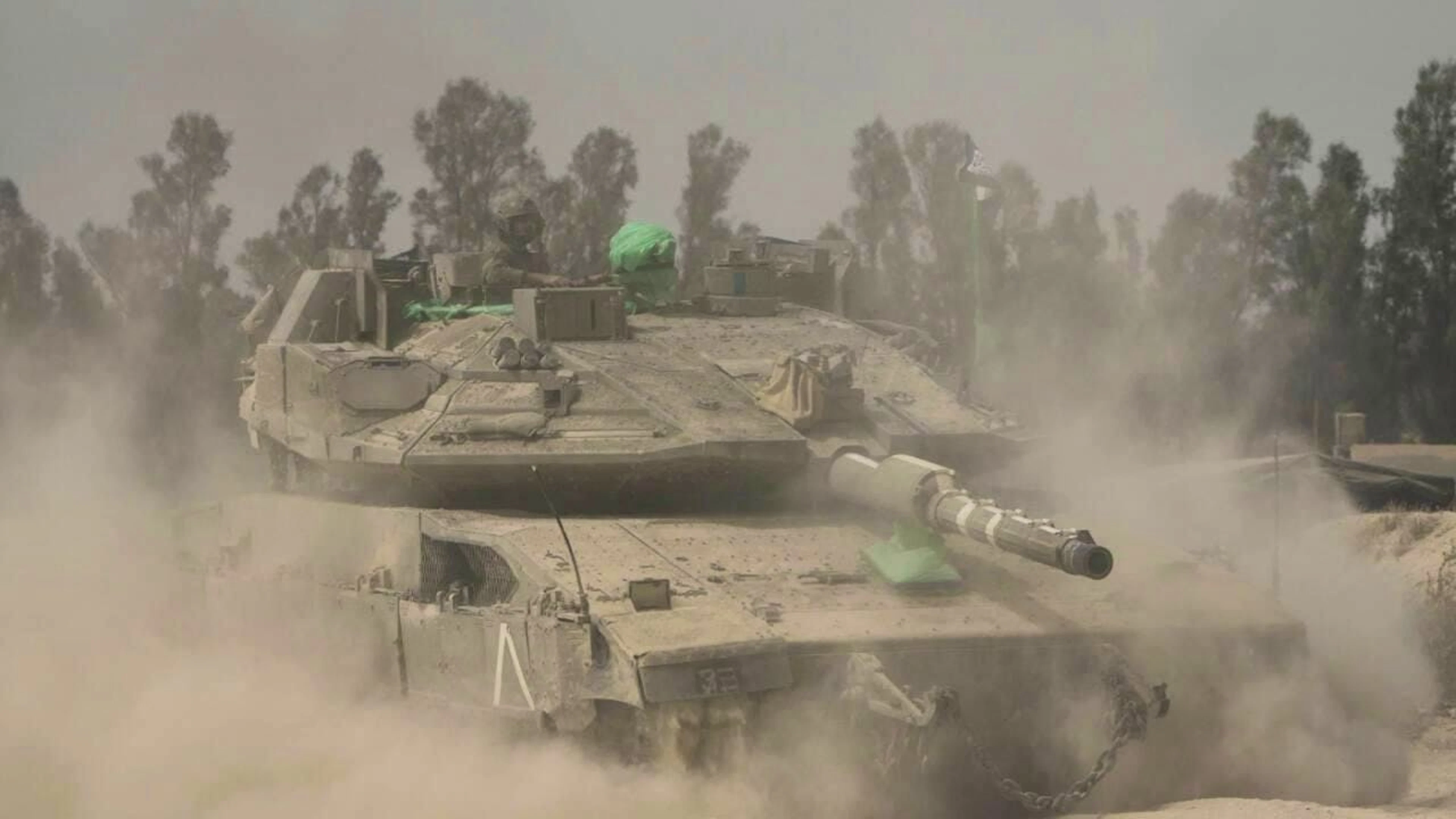 Une "vaste offensive terrestre" est en cours à Gaza.