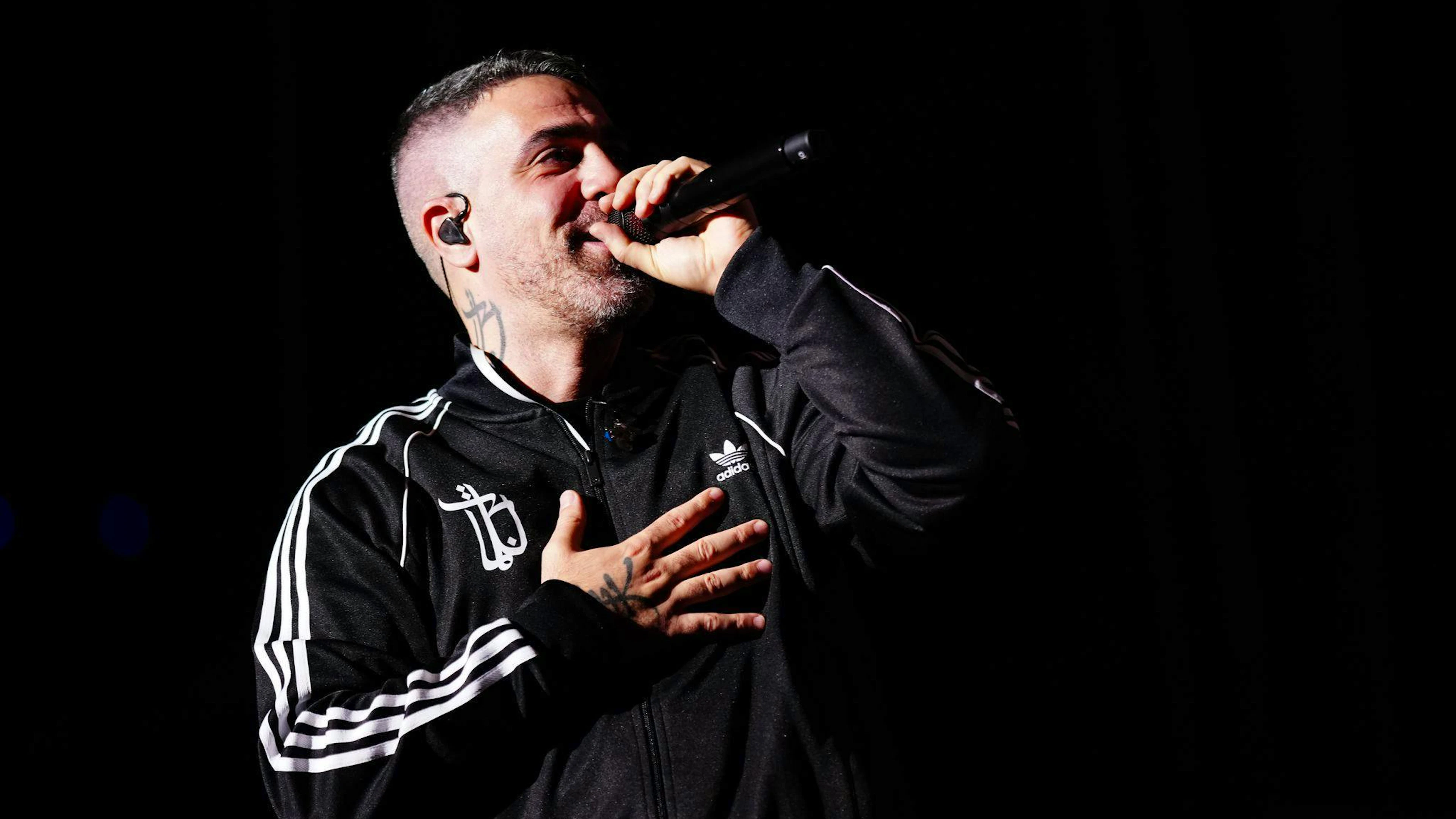 Seine Fans werde er immer im Herzen behalten, verspricht der Rapper, der mit bürgerlichem Namen Anis Mohamed Youssef Ferchichi heisst. (Archivbild)