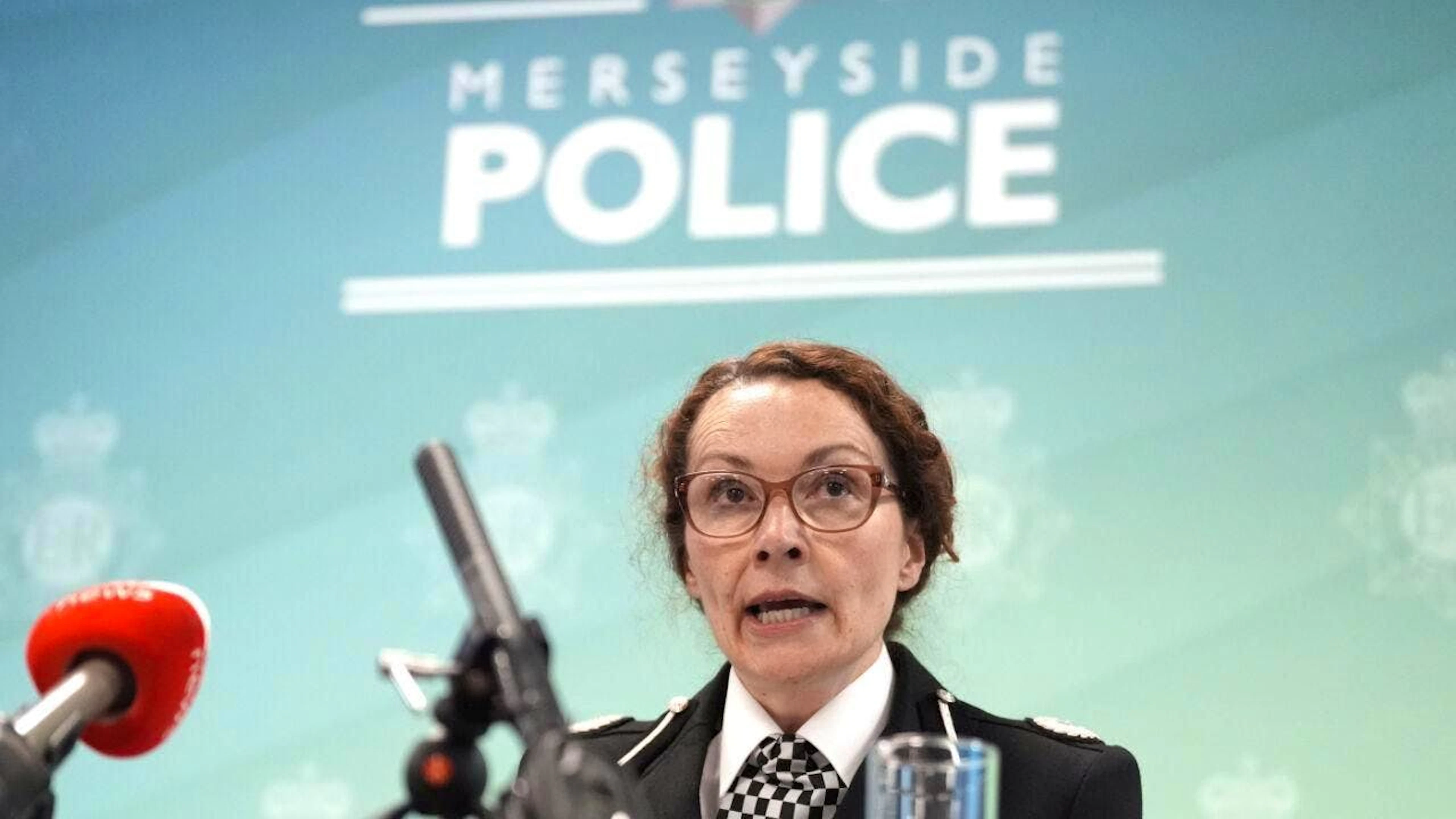 La polizia ha tenuto una conferenza stampa sull'incidente di Liverpool