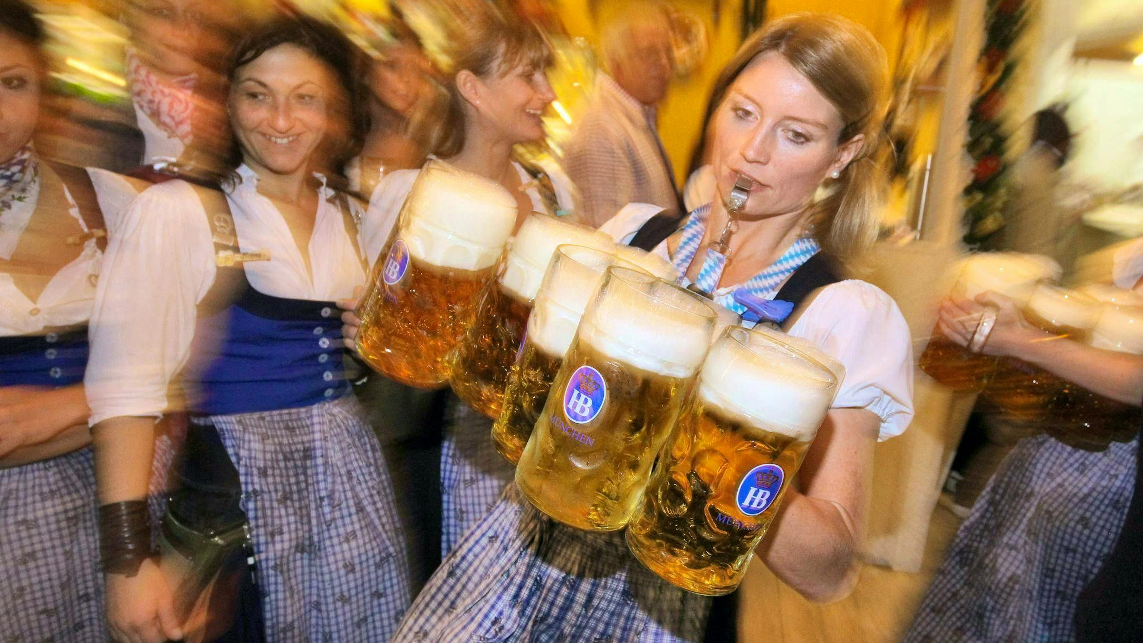 The Wiesn Mass cracks the 15 euro mark this year.