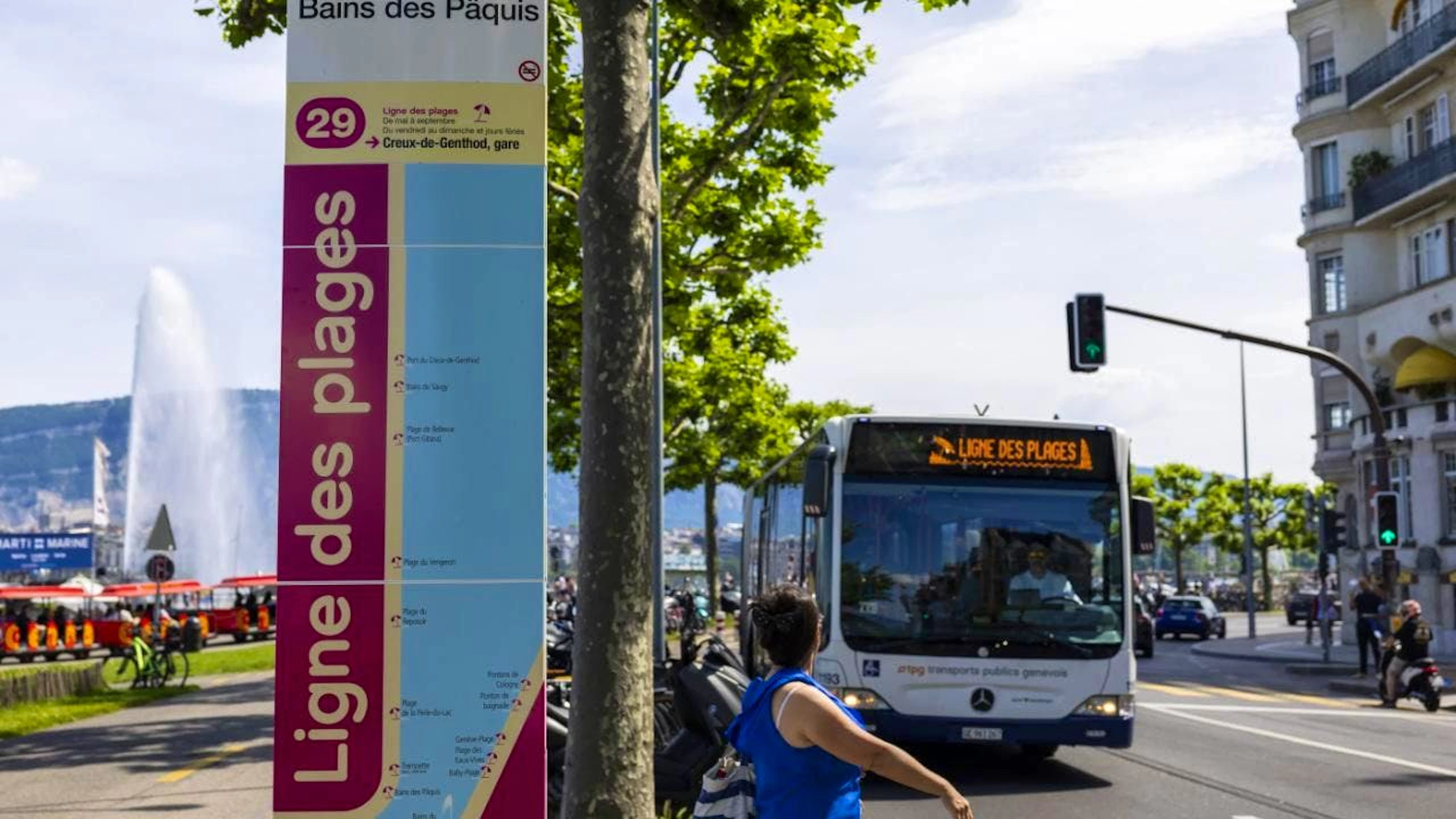 La nouvelle ligne relie les arrêts Bois-Caran, à Collonge-Bellerive, à Creux-de-Genthod en 38 minutes. Elle dessert 26 arrêts, dont les plages des Eaux-Vives, des Bains des Pâquis, de la Perle-du-lac ou encore du Vengeron.