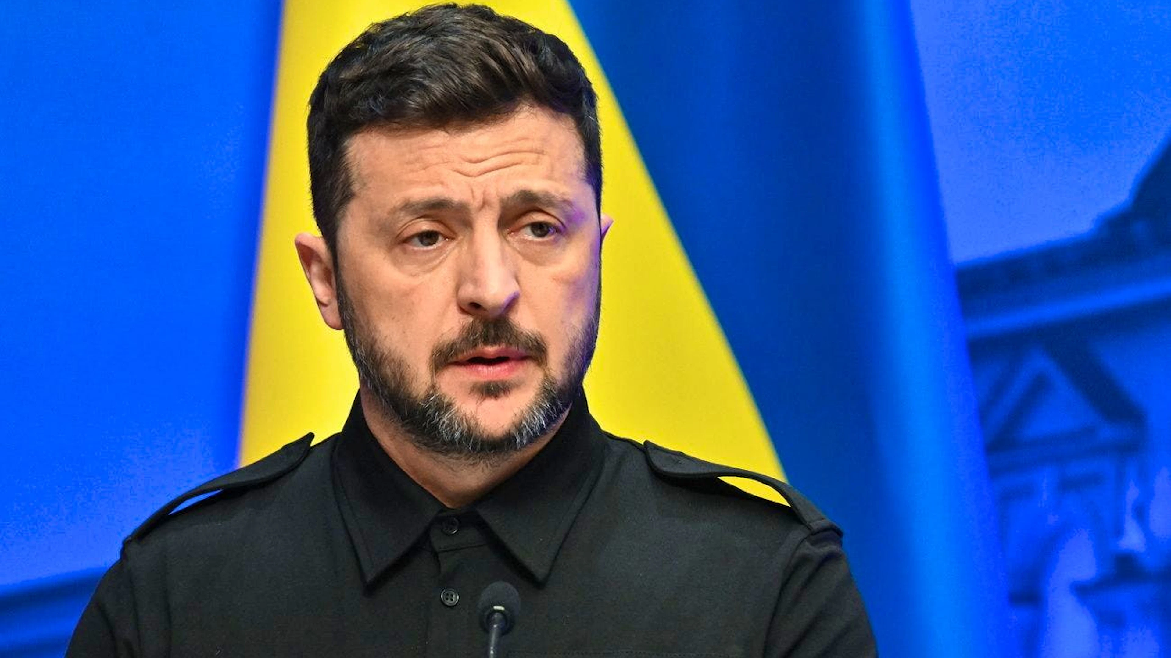 Volodymyr Zelensky preme per nuove sanzioni americane su Mosca.