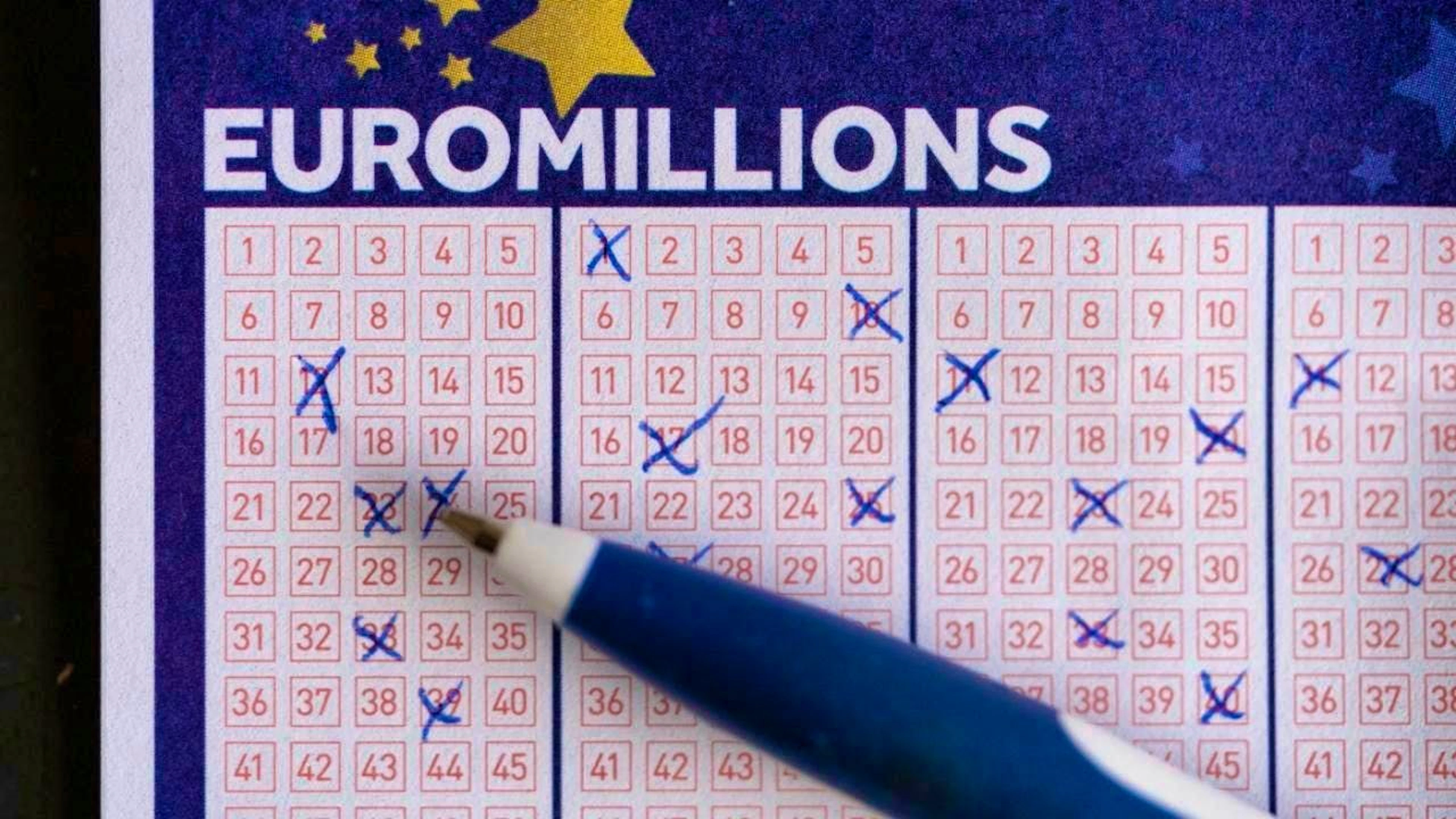 No one picked the right combination of numbers for the Euro Millions jackpot on Tuesday. (symbolic image)