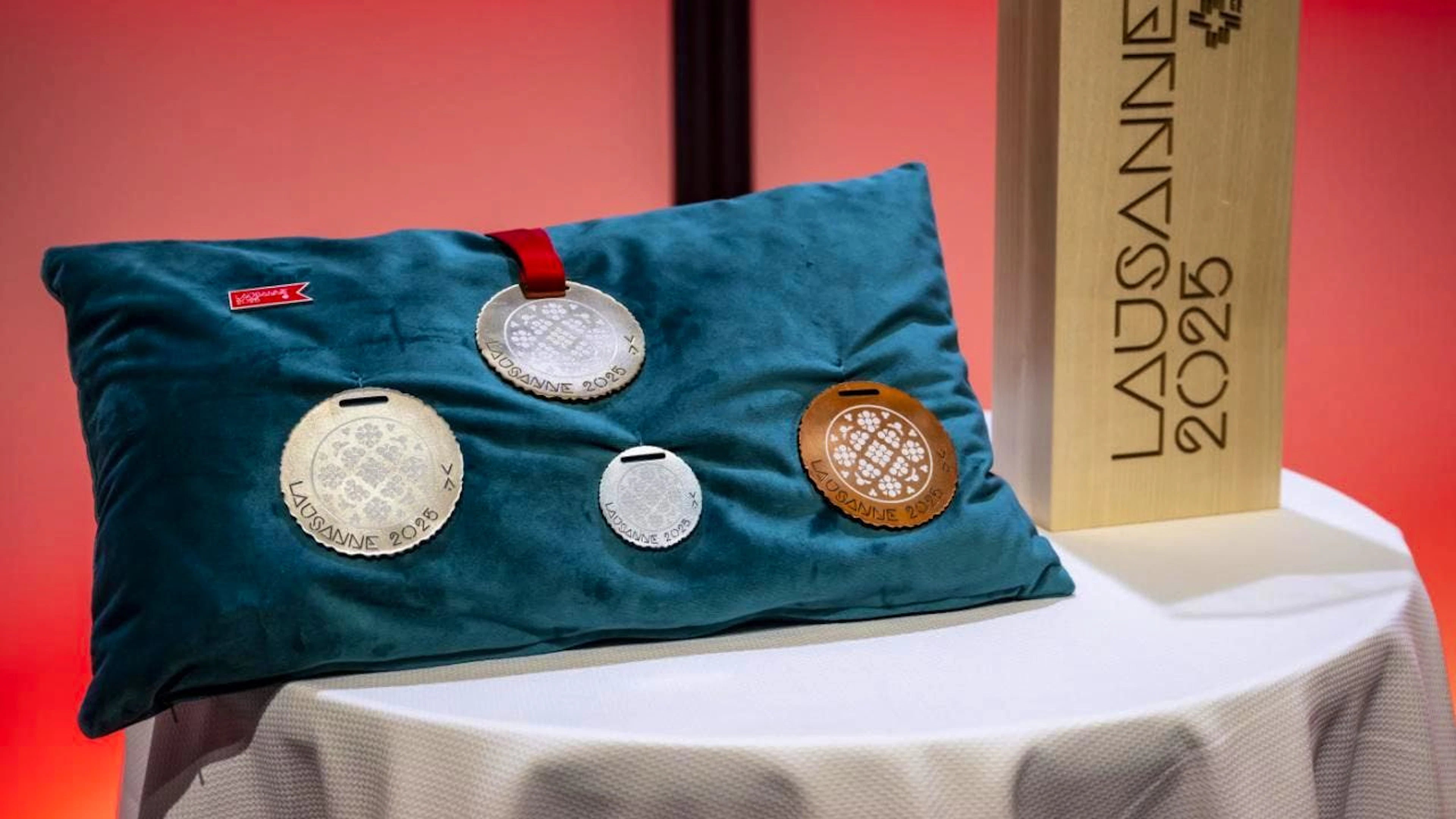 Une vue des médailles qui seront distribuées lors de la 77e Fête fédérale de gymnastique (FFG) Lausanne 2025, qui débute jeudi.
