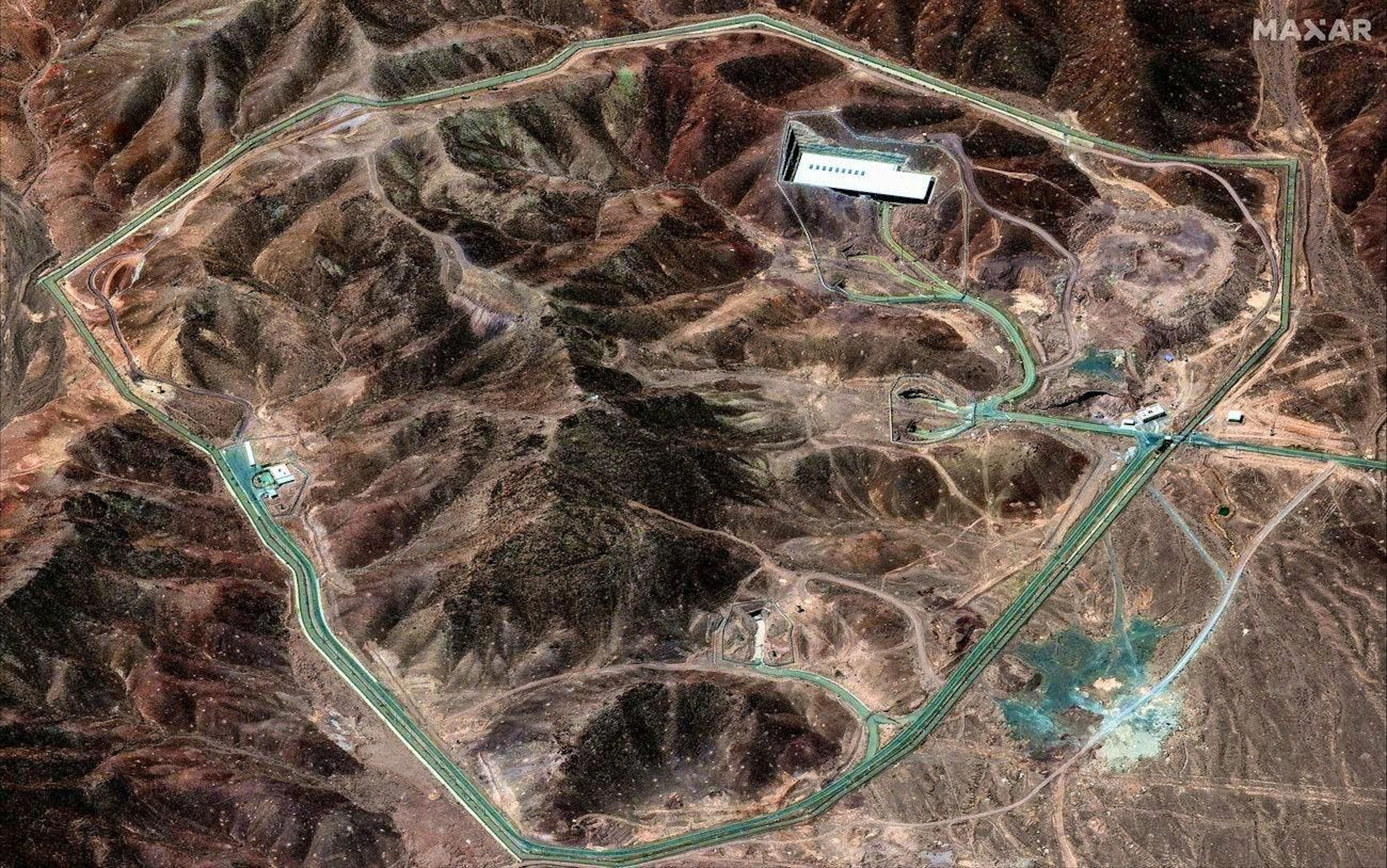 The attacked nuclear facility in Fordo is considered by Israel to be the most important target in its war against Iran. Satellite image from June 14, 2025)