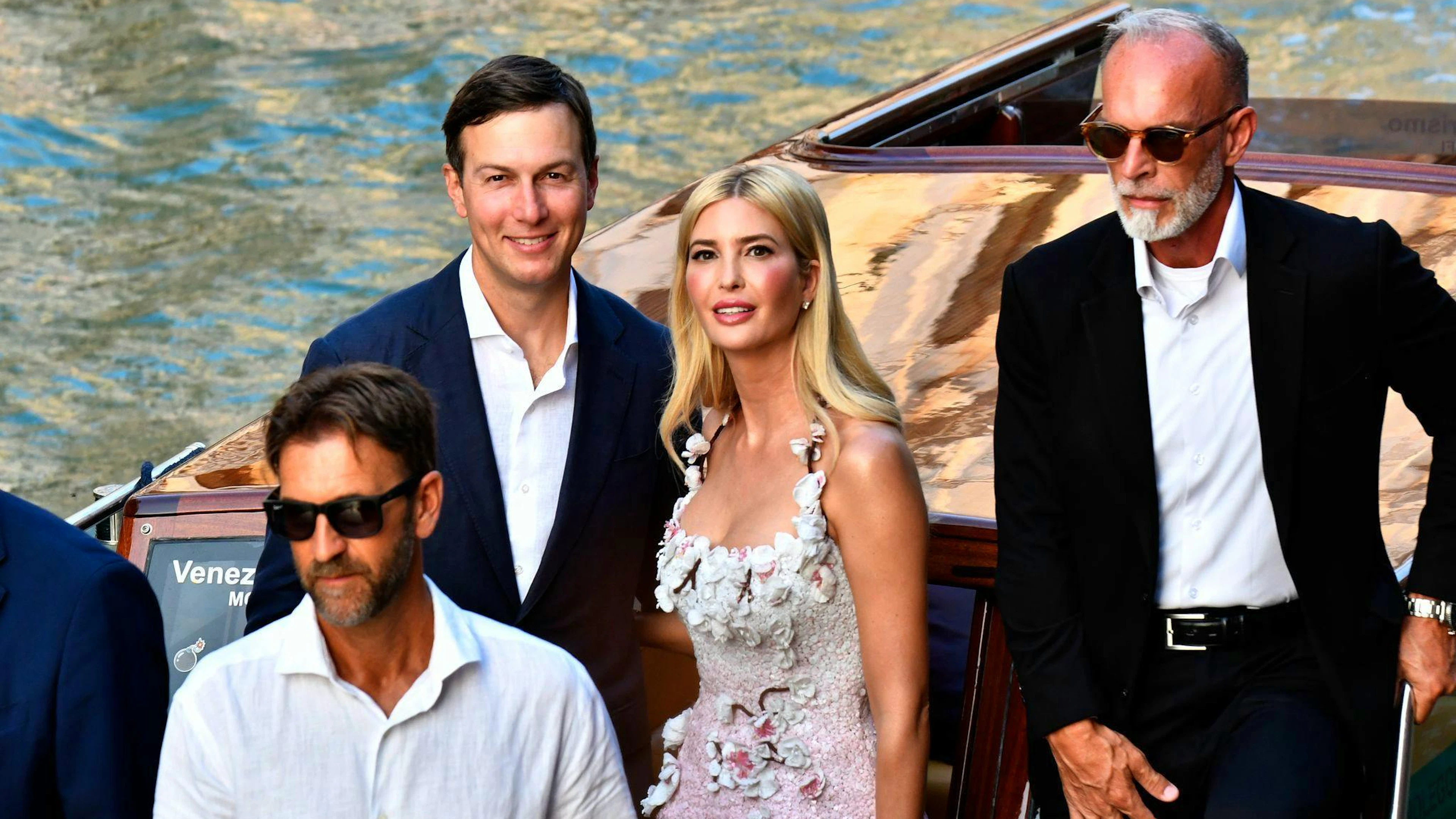 … US-Präsidententochter Ivanka Trump und ihr Ehemann Jared Kushner (l.).