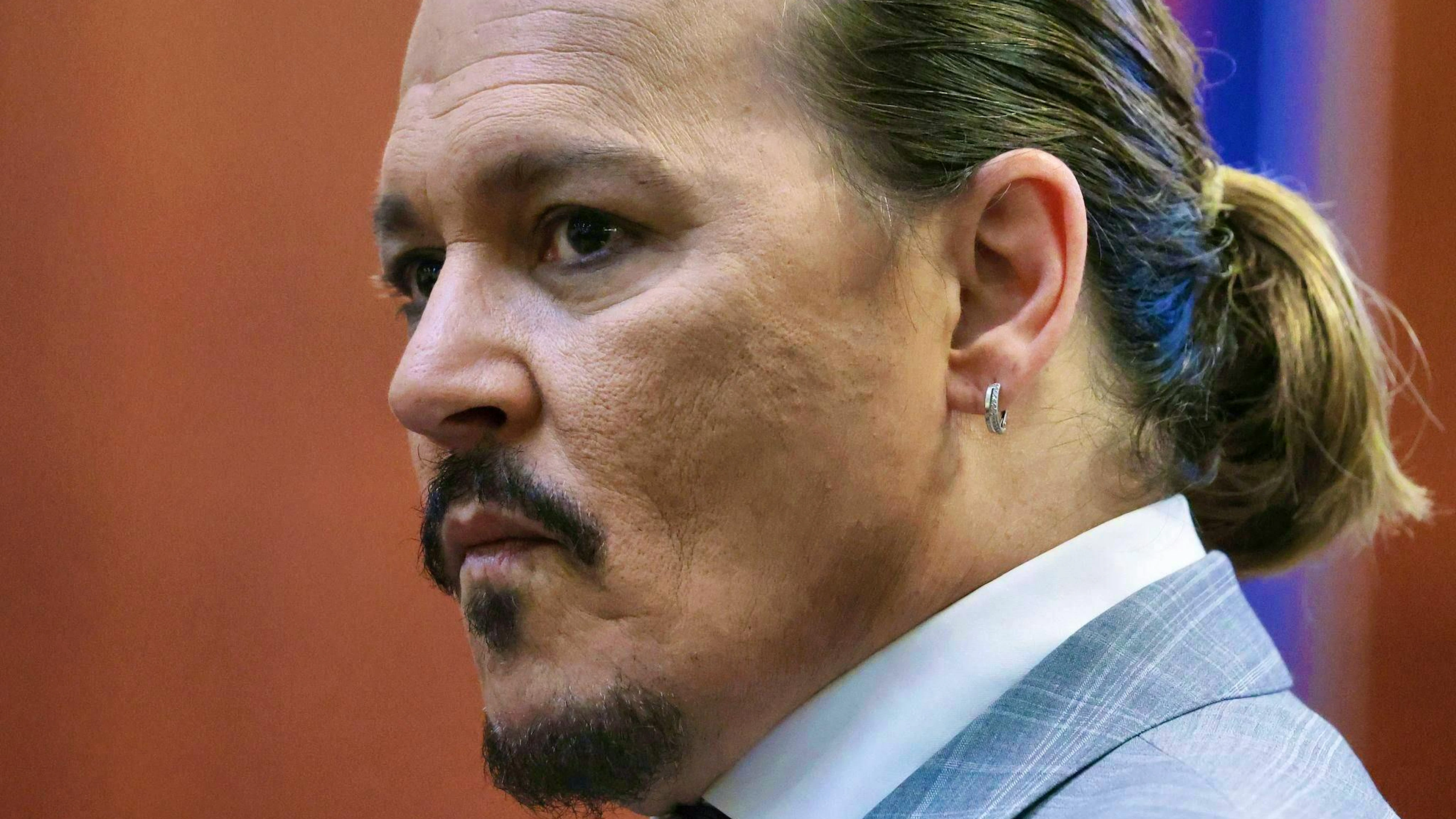 L'attore Johnny Depp ha un hobby speciale...