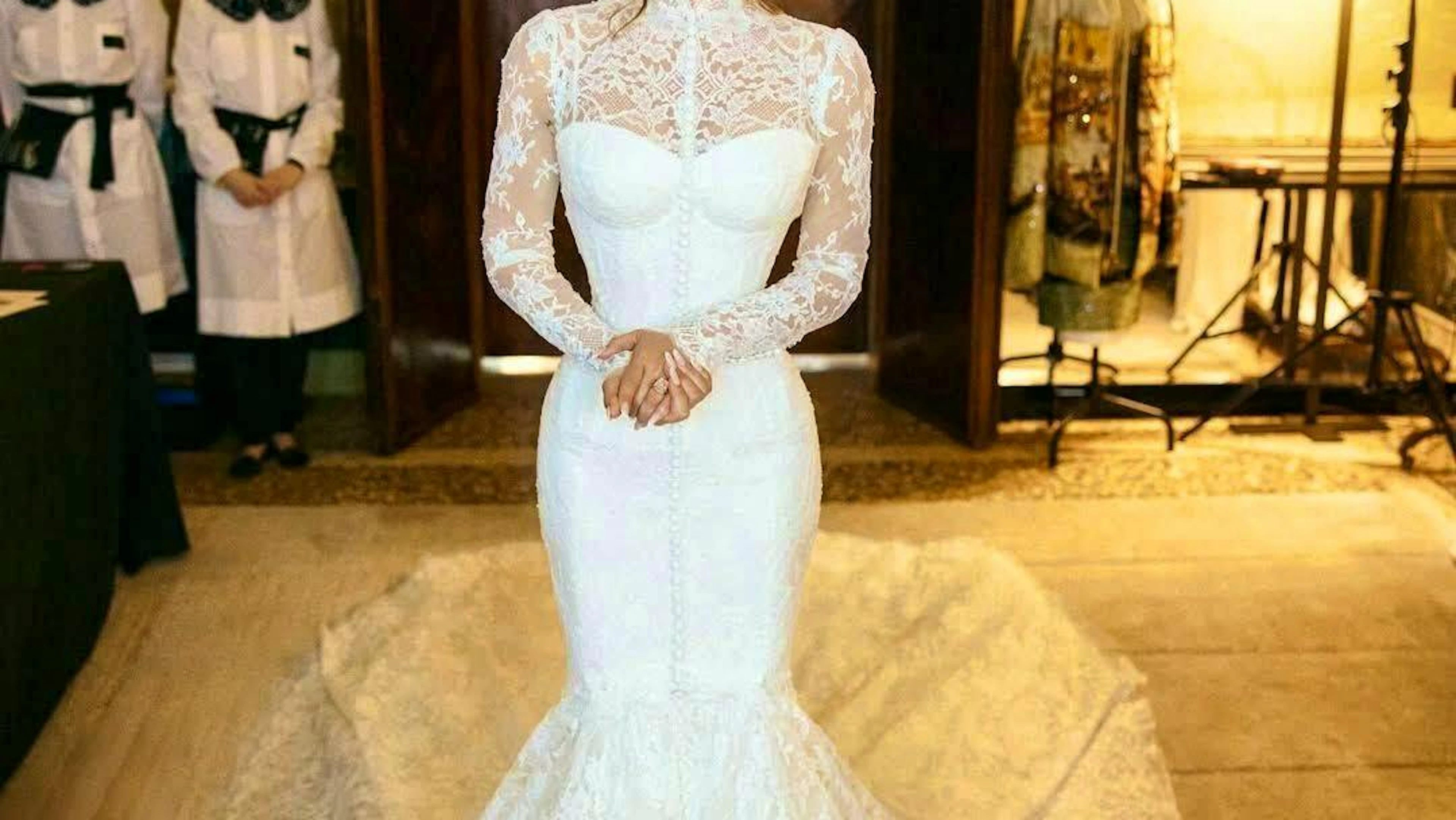 This was Lauren Sánchez's wedding dress. She posted the picture on Instagram.