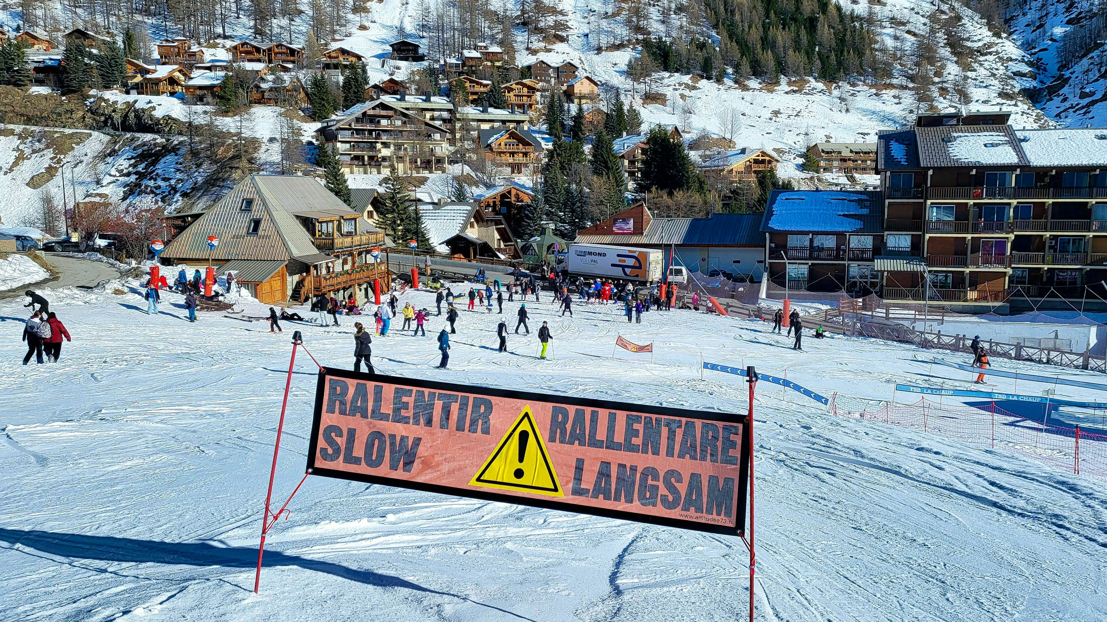 Ils sont 36,4% à avoir opté pour le maintien total du ski alpin dans la station et 12,6% à s'être prononcés en faveur d'un maintien du ski sur une partie seulement du domaine.