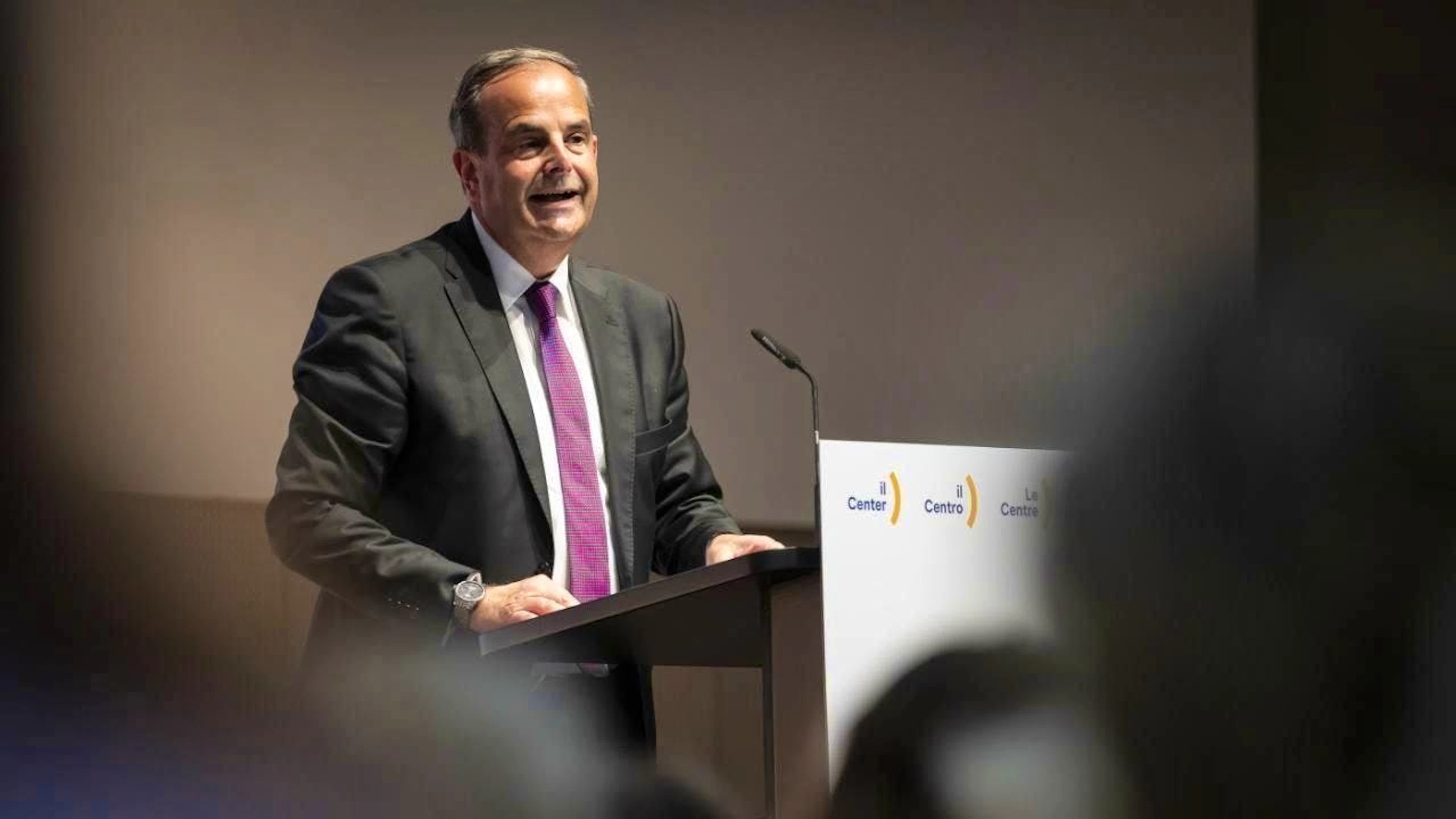 Outgoing party president Gerhard Pfister (NR/ZG) speaks at the delegates' meeting of the Center Party.