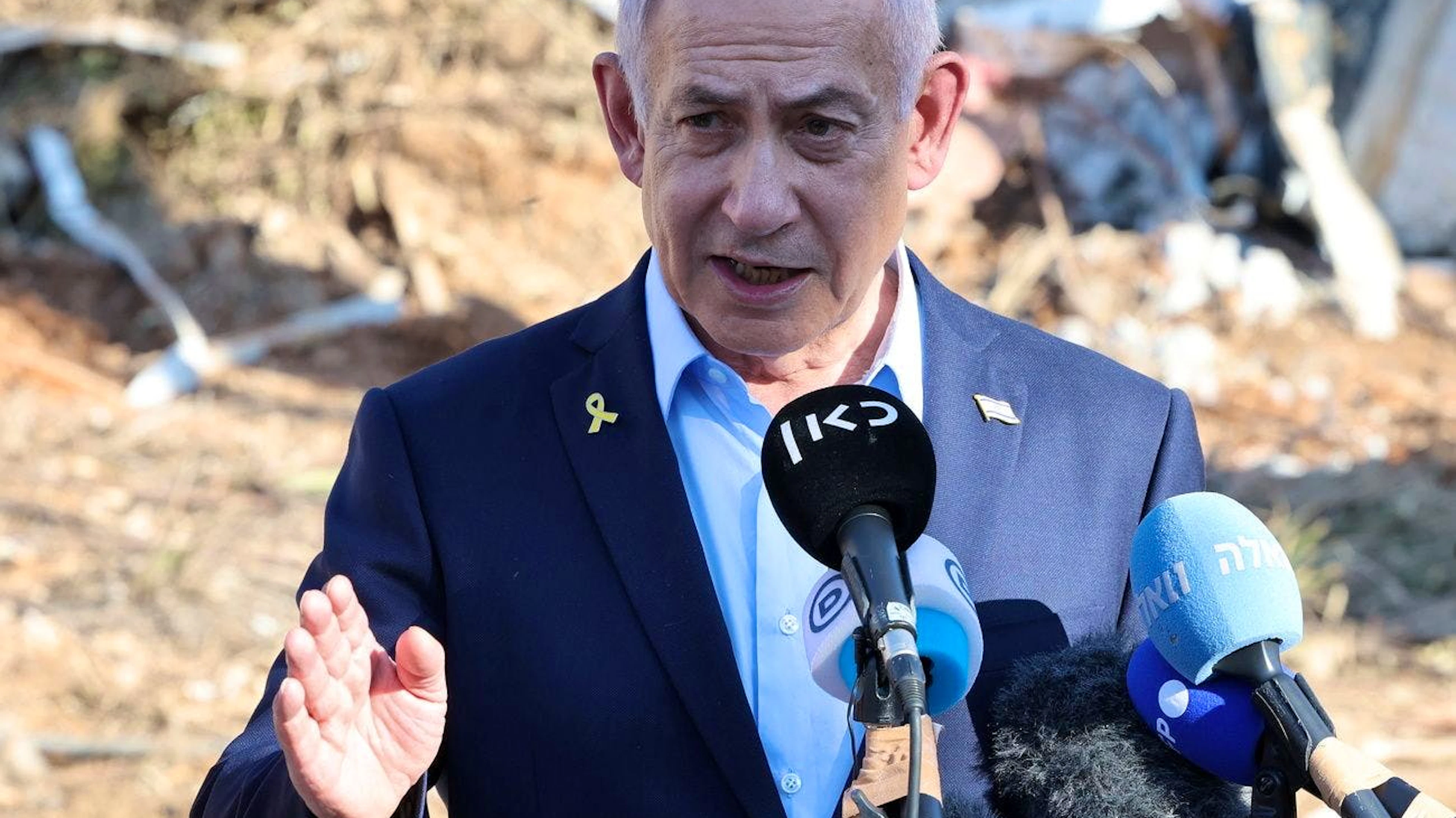 Le Premier ministre israélien Benjamin Netanyahu a évoqué dimanche des «opportunités» pour la libération des otages à Gaza, où les secouristes locaux ont fait état de 34 morts dans des frappes ou des tirs de l'armée israélienne.