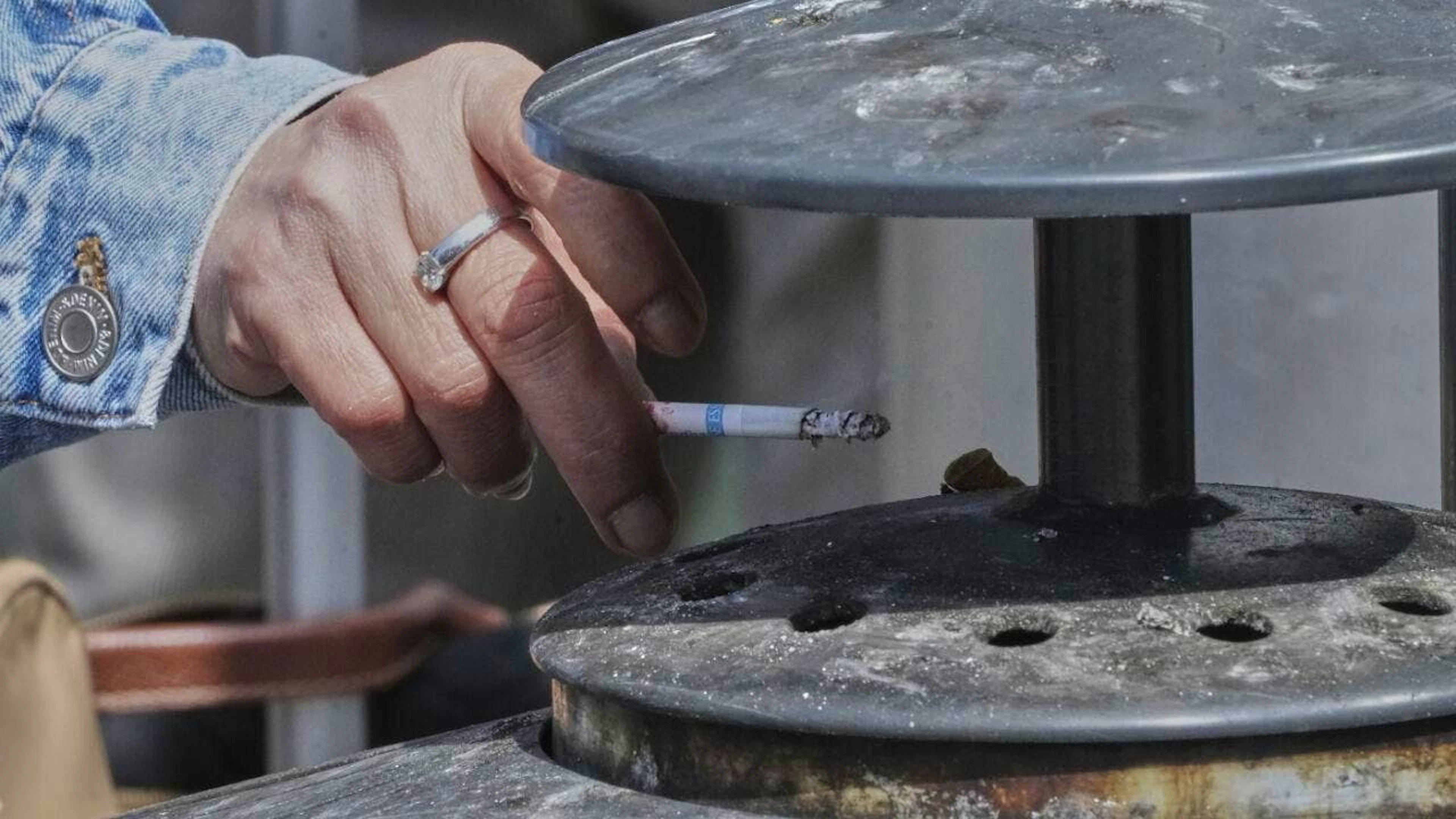 Nuove regole contro il fumo in Francia