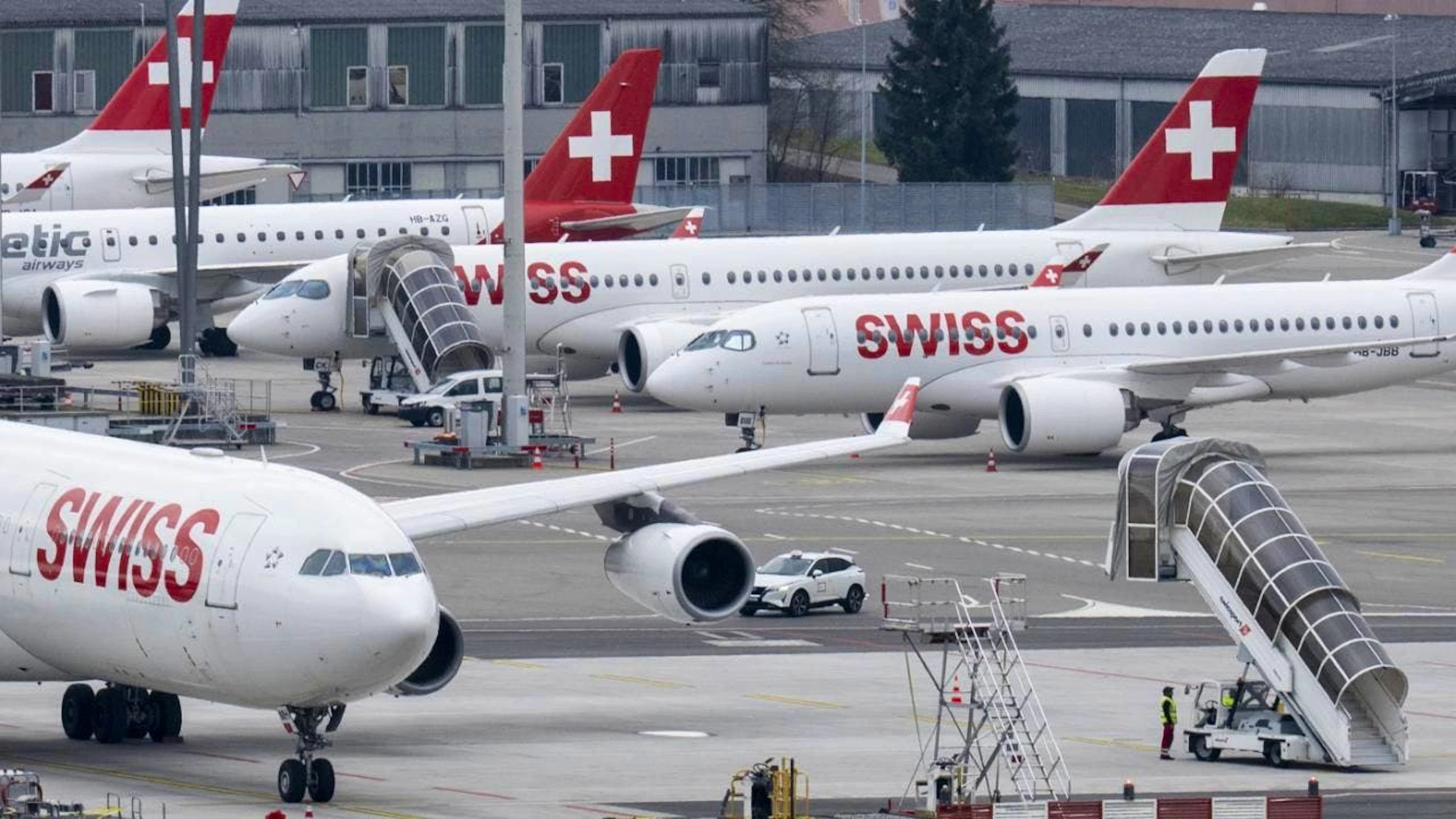 Vom Flughafen Zürich aus geht es meist nach Europa. (Archivbild)