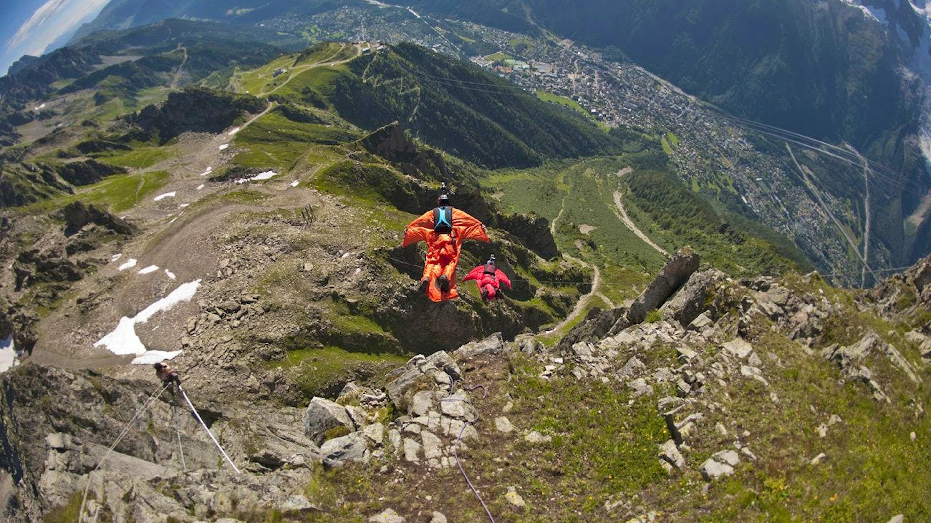Un base-jumper est décédé mardi matin à Wilderswil, dans l'Oberland bernois. (image prétexte)