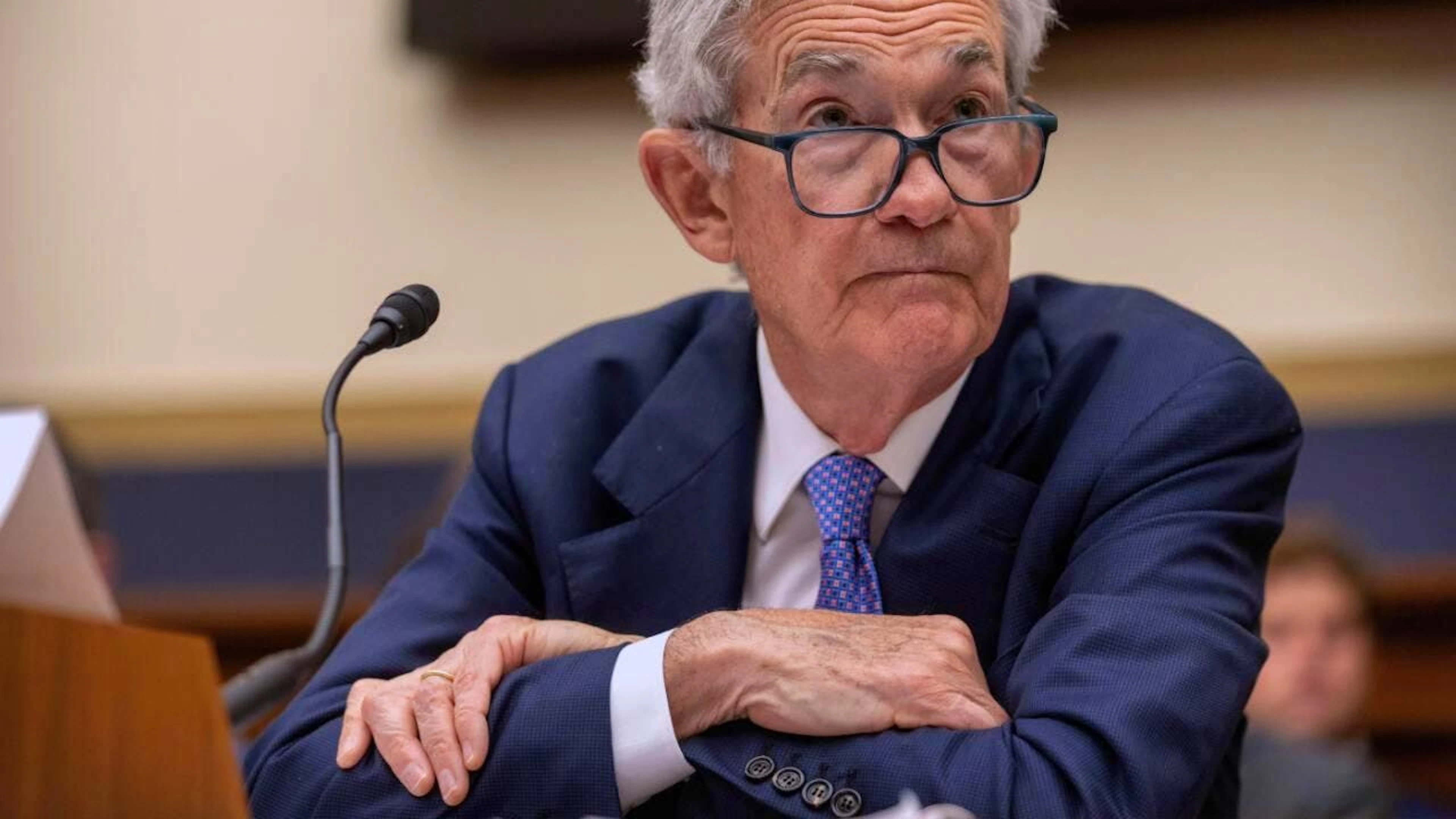 Donald Trump reproche depuis plusieurs mois à Jerome Powell de ne pas avoir baissé les taux d'intérêts de la banque centrale (archives).