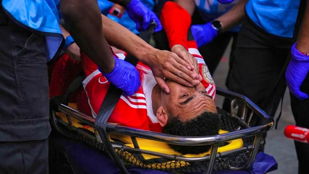 Jamal Musiala suffers fibula fracture