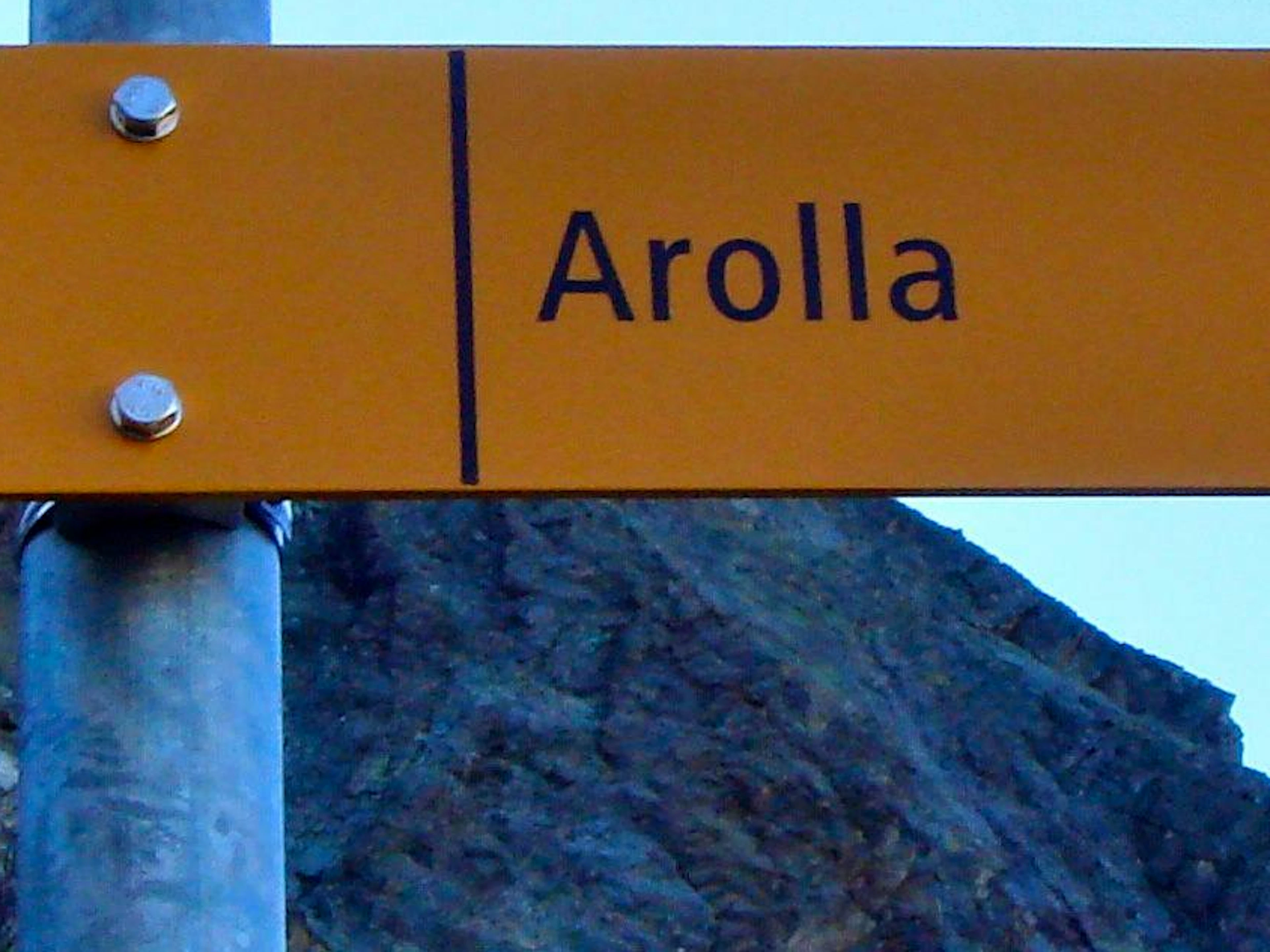In Arolla befindet sich der höchstgelegene Campingplatz der Schweiz.