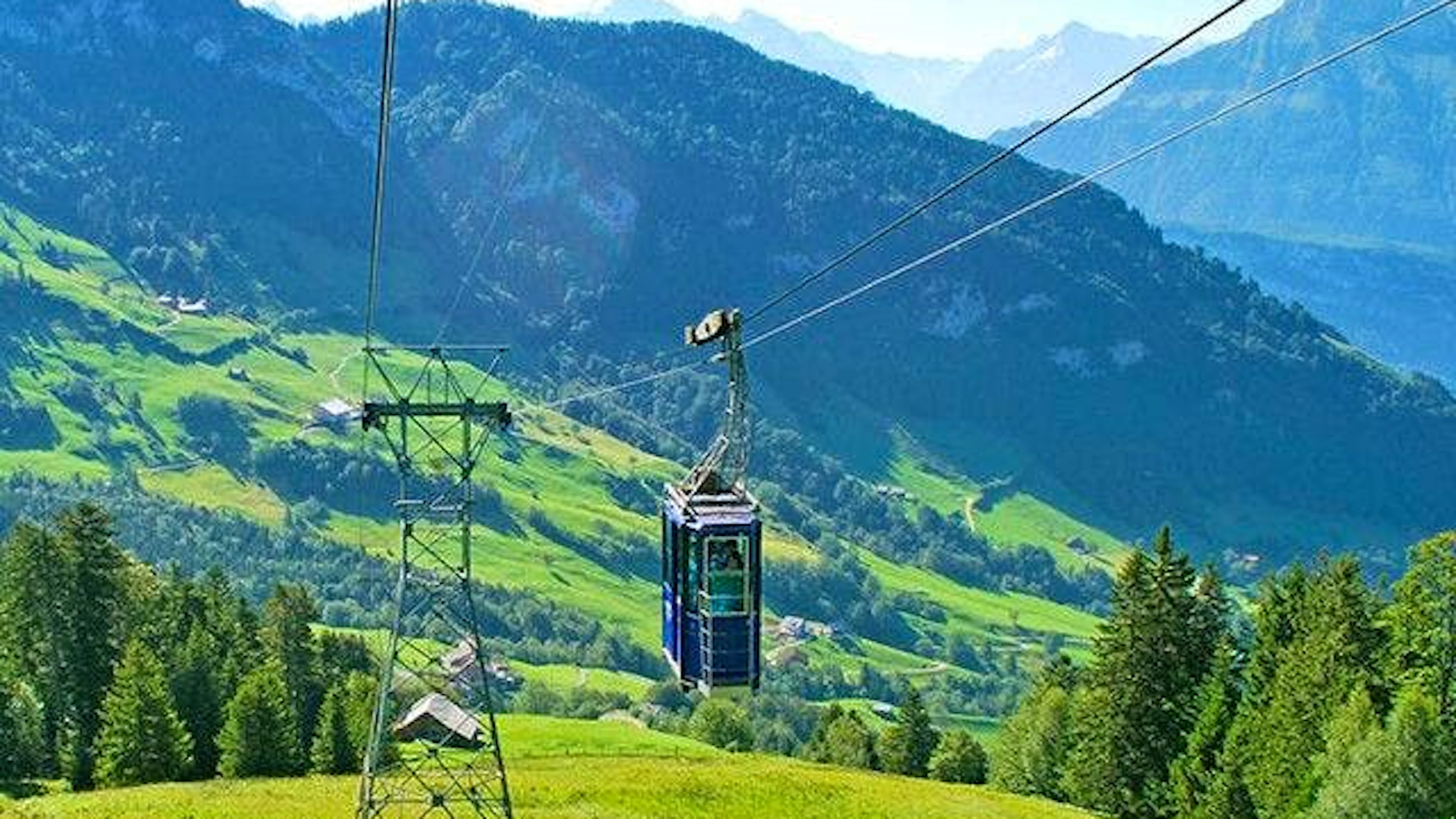 Die in die Jahre gekommene Luftseilbahn Obergschwend-Rigi Burggeist.