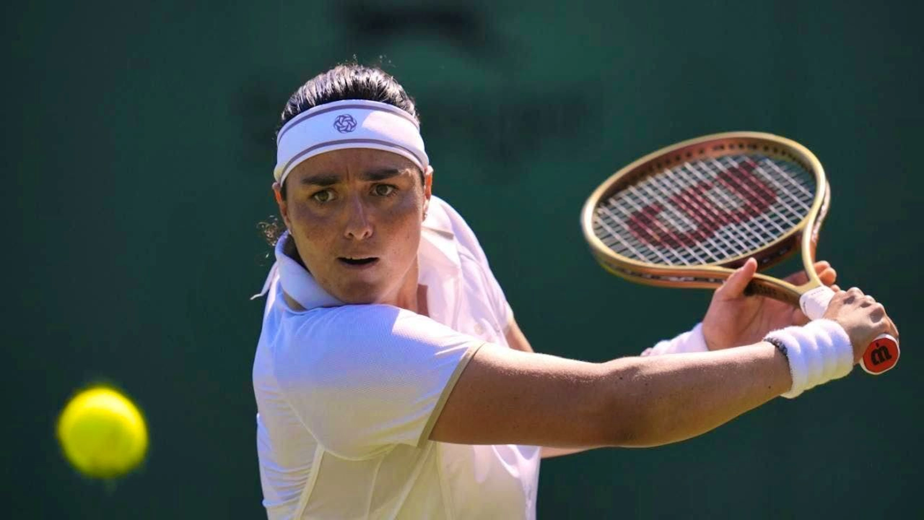 Ons Jabeur in her last match at Wimbledon at the end of June