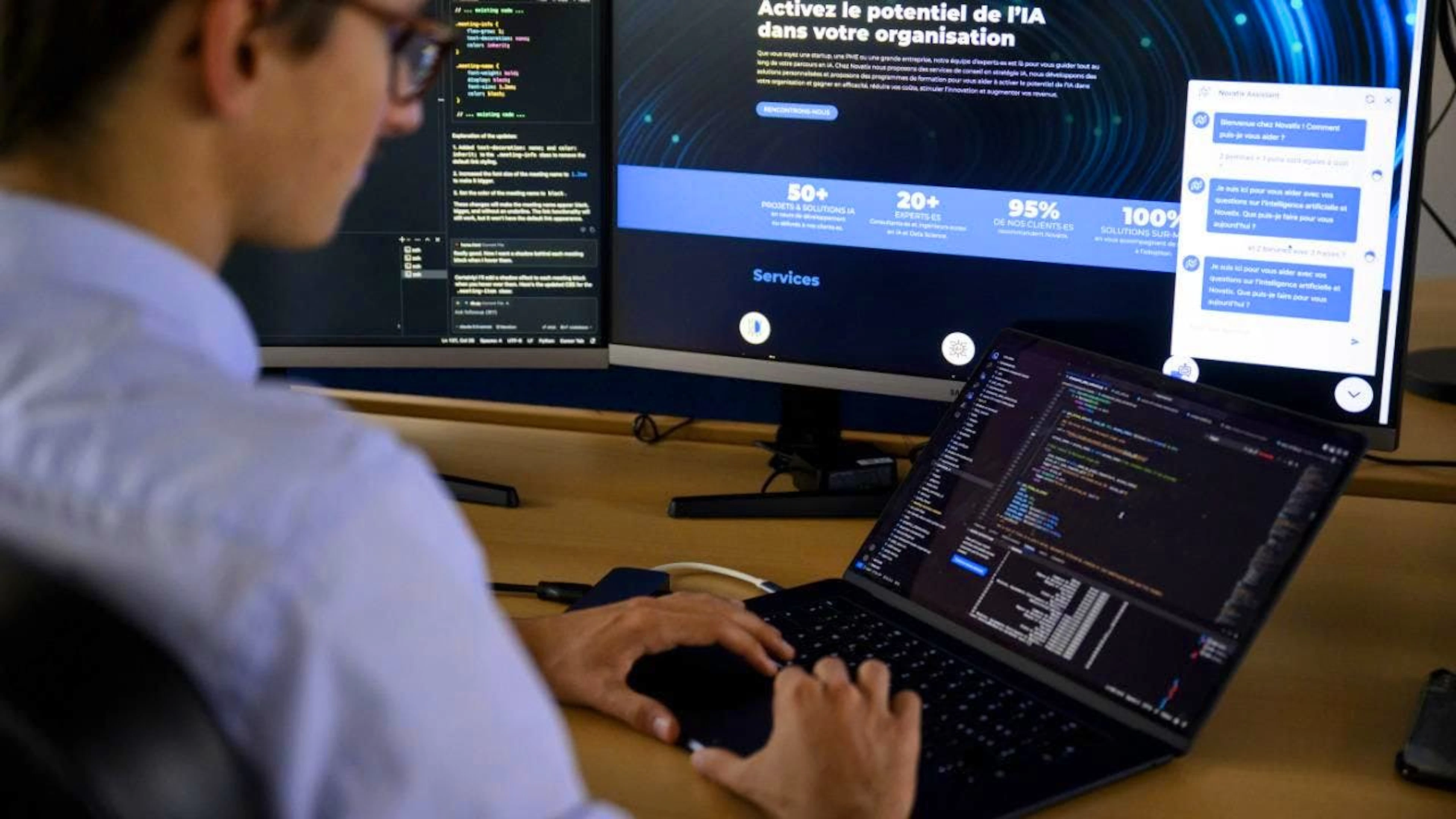 Les métiers de l'informatique souffrent particulièrement, avec une chute de l'emploi de 31% au premier semestre en raison du "ralentissement de l'économie, l'automatisation et l'utilisation croissante de l'IA", sleon Adecco. (archives)
