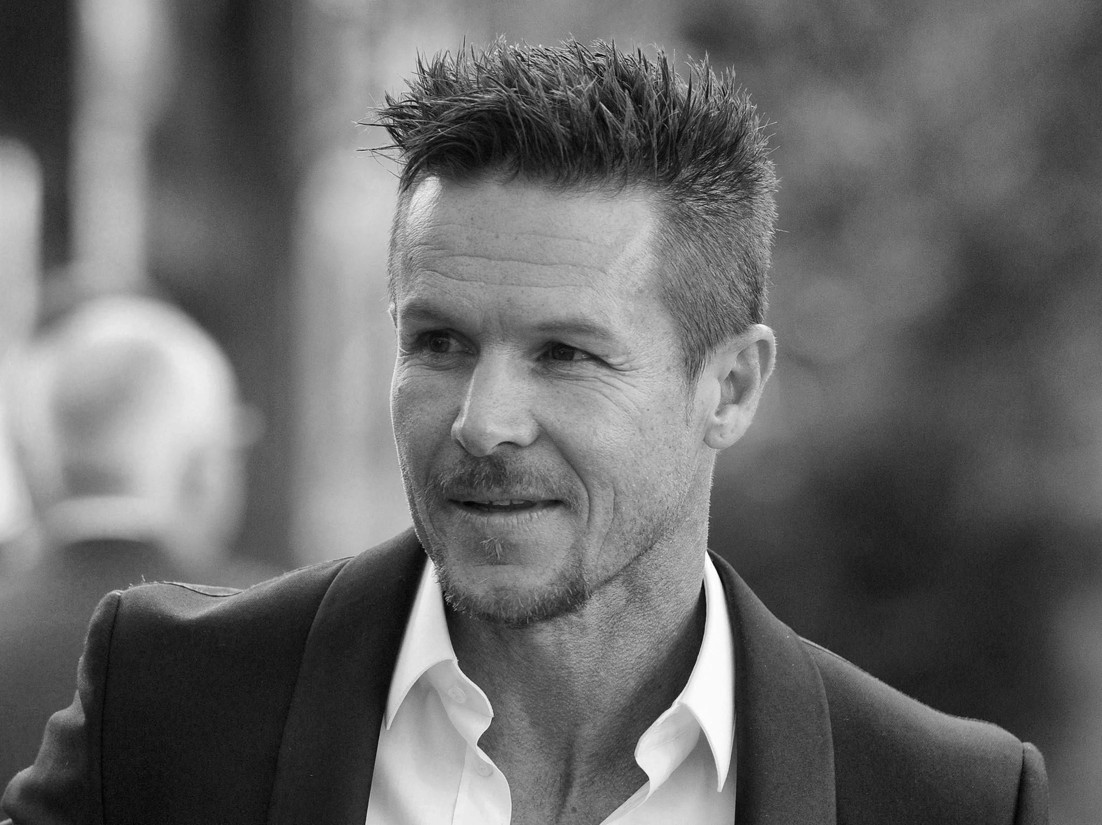 The extreme sportsman Felix Baumgartner died on Thursday when his motorized paraglider crashed.