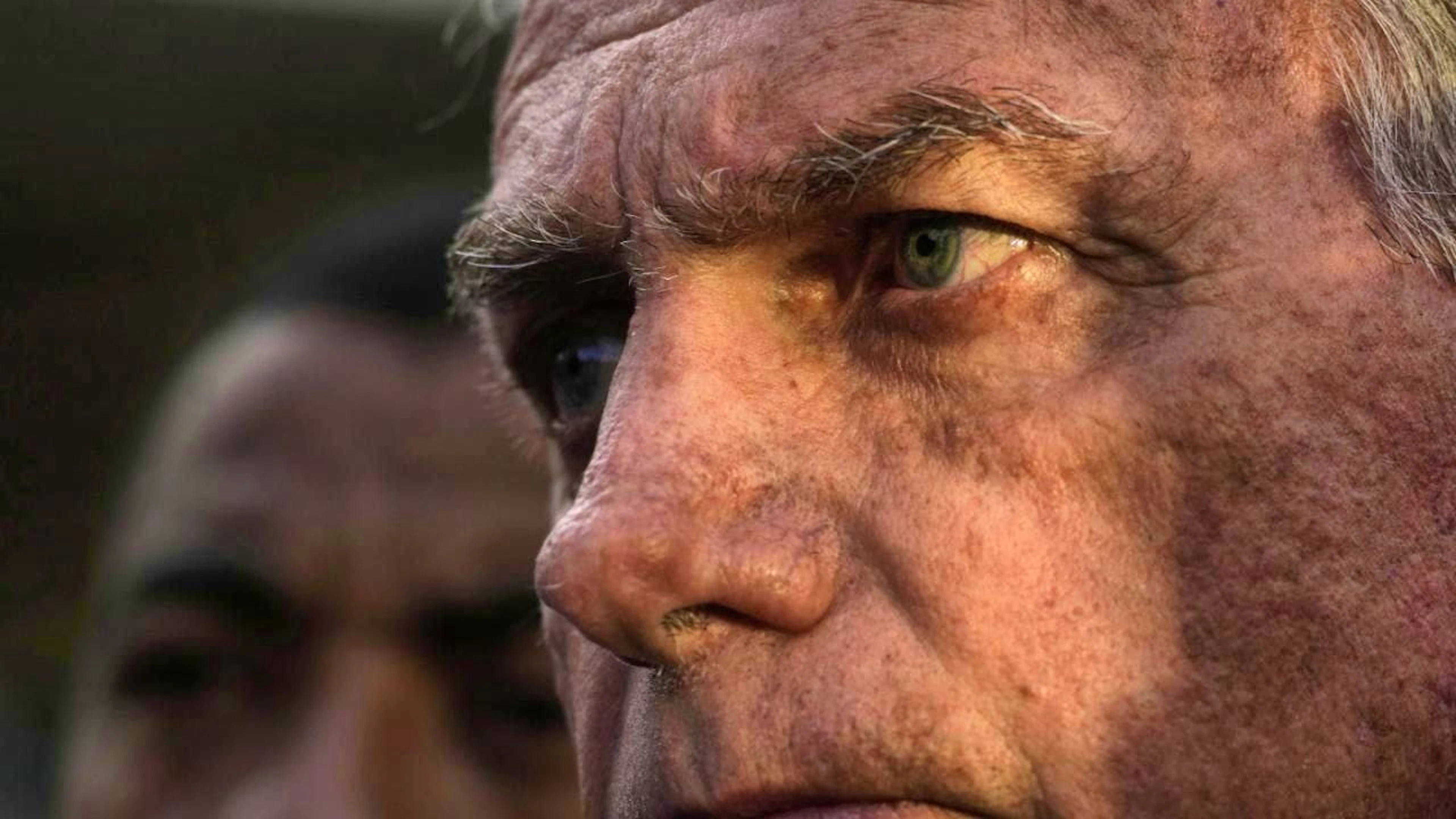 Brazil's Supreme Court is stepping up the pressure on ex-President Bolsonaro and prohibiting the distribution of his interviews on social networks. Violation could result in imprisonment. (archive picture)