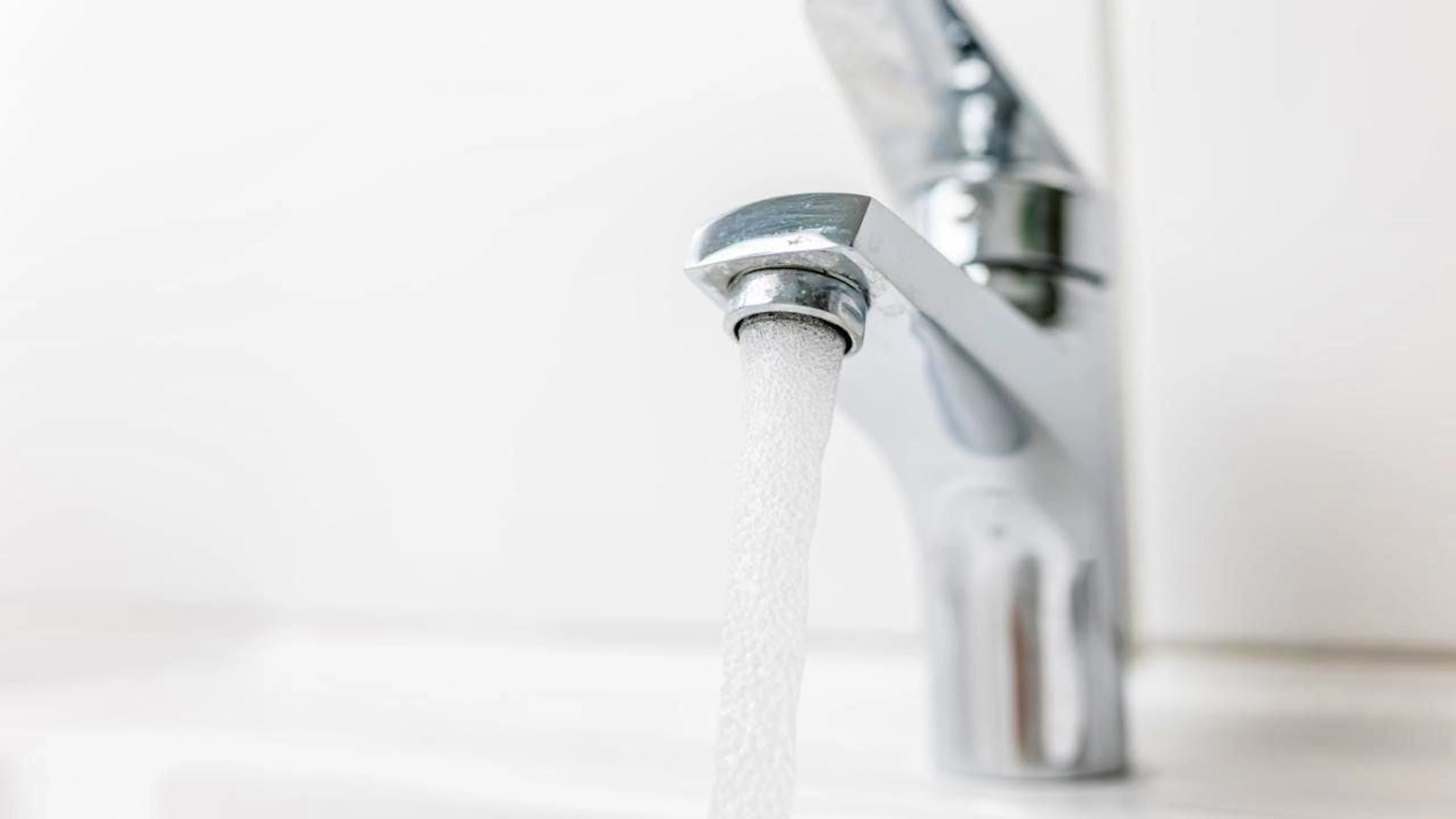 Per anni i residenti di diversi comuni della Vallonia non sono stati avvertiti che la loro acqua era contaminata. (foto simbolica)