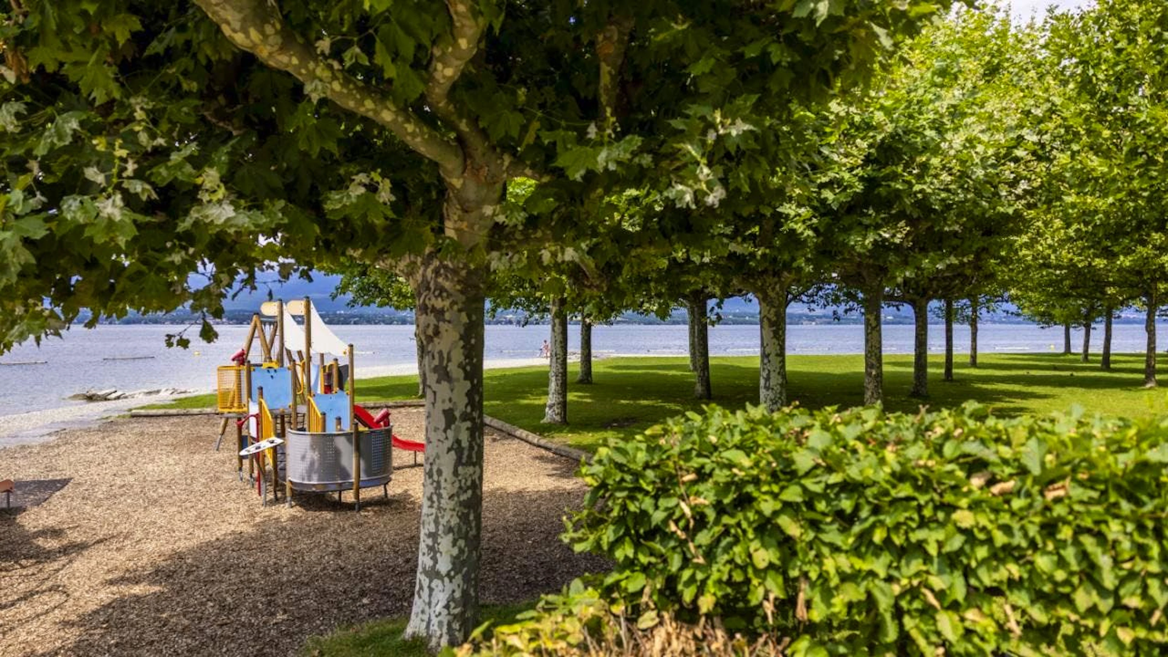 La plage à Hermance accueillera des concerts de jazz les 8 et 9 août.