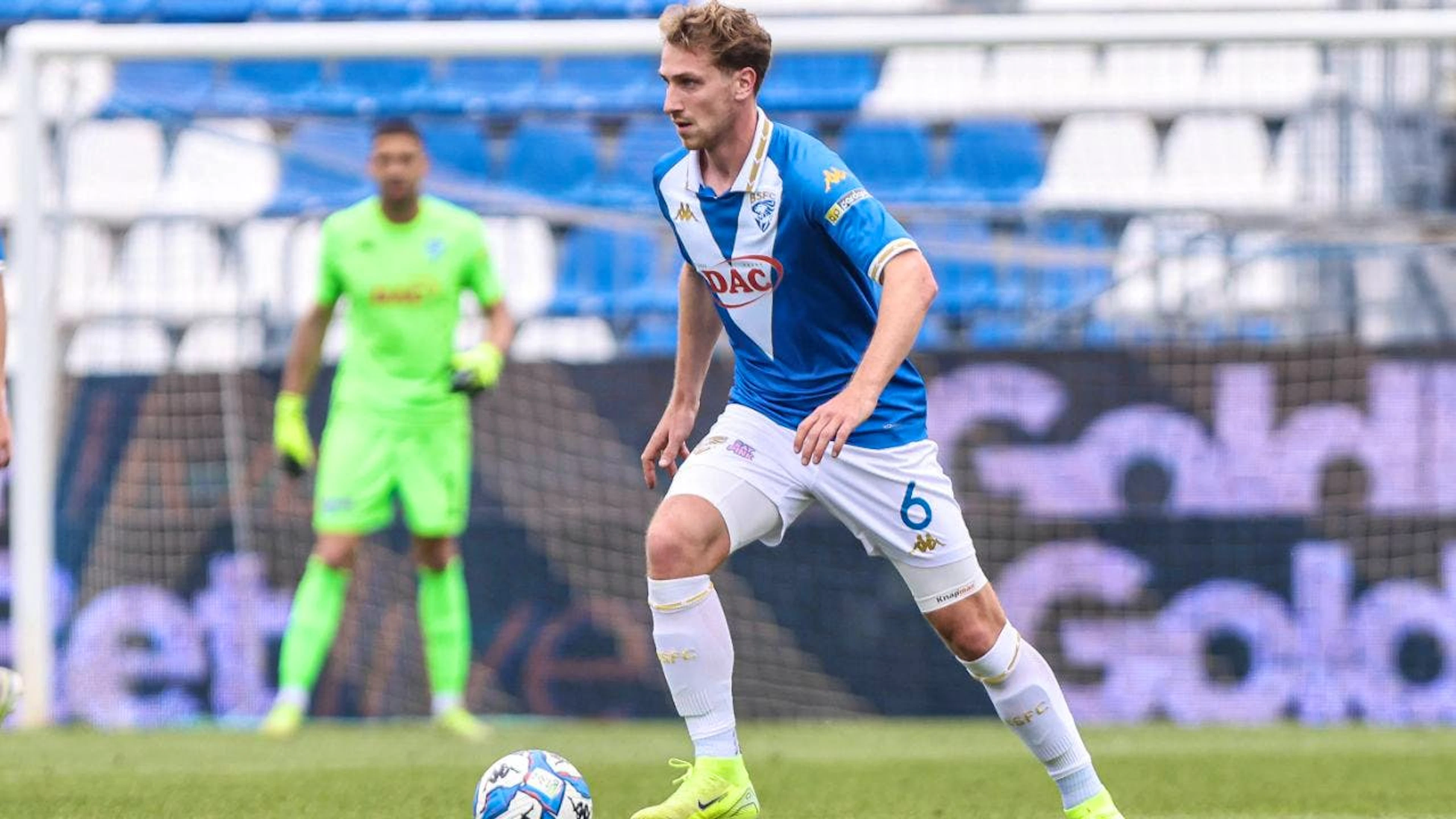Matthias Verreth, hier noch im Trikot von Brescia, trauert um seinen verstorbenen Sohn.