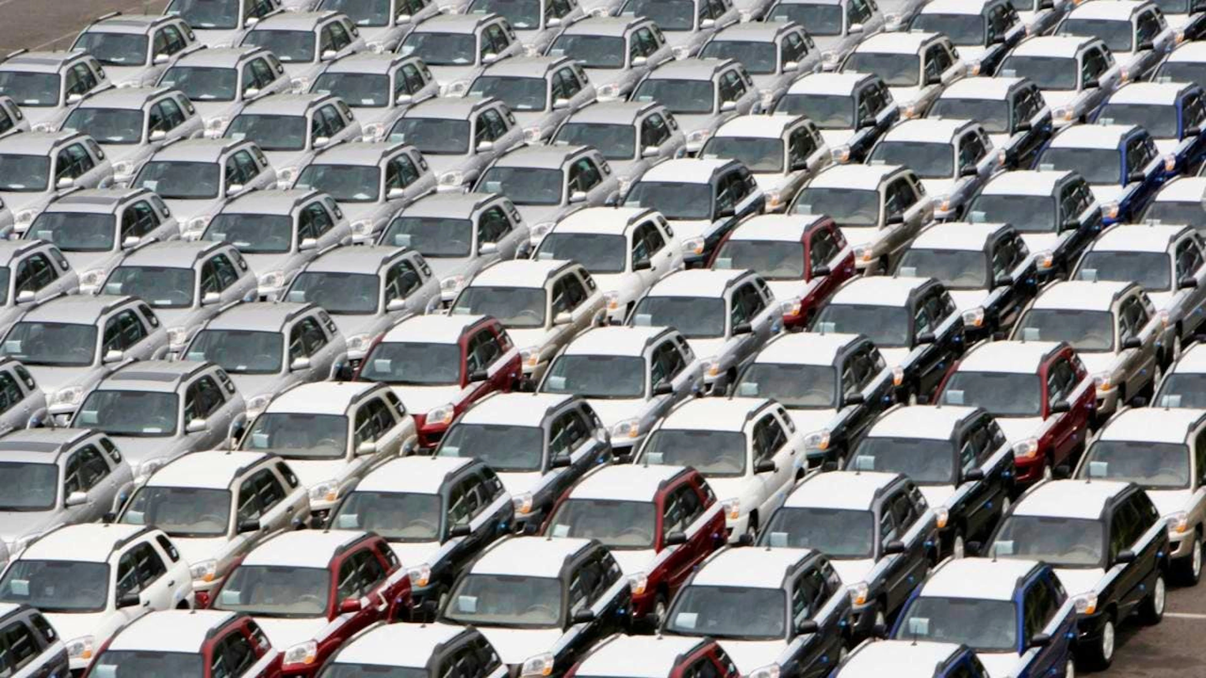 Autos aus südkoreanischer Produktion stehen zum Export bereit. (Archivbild)