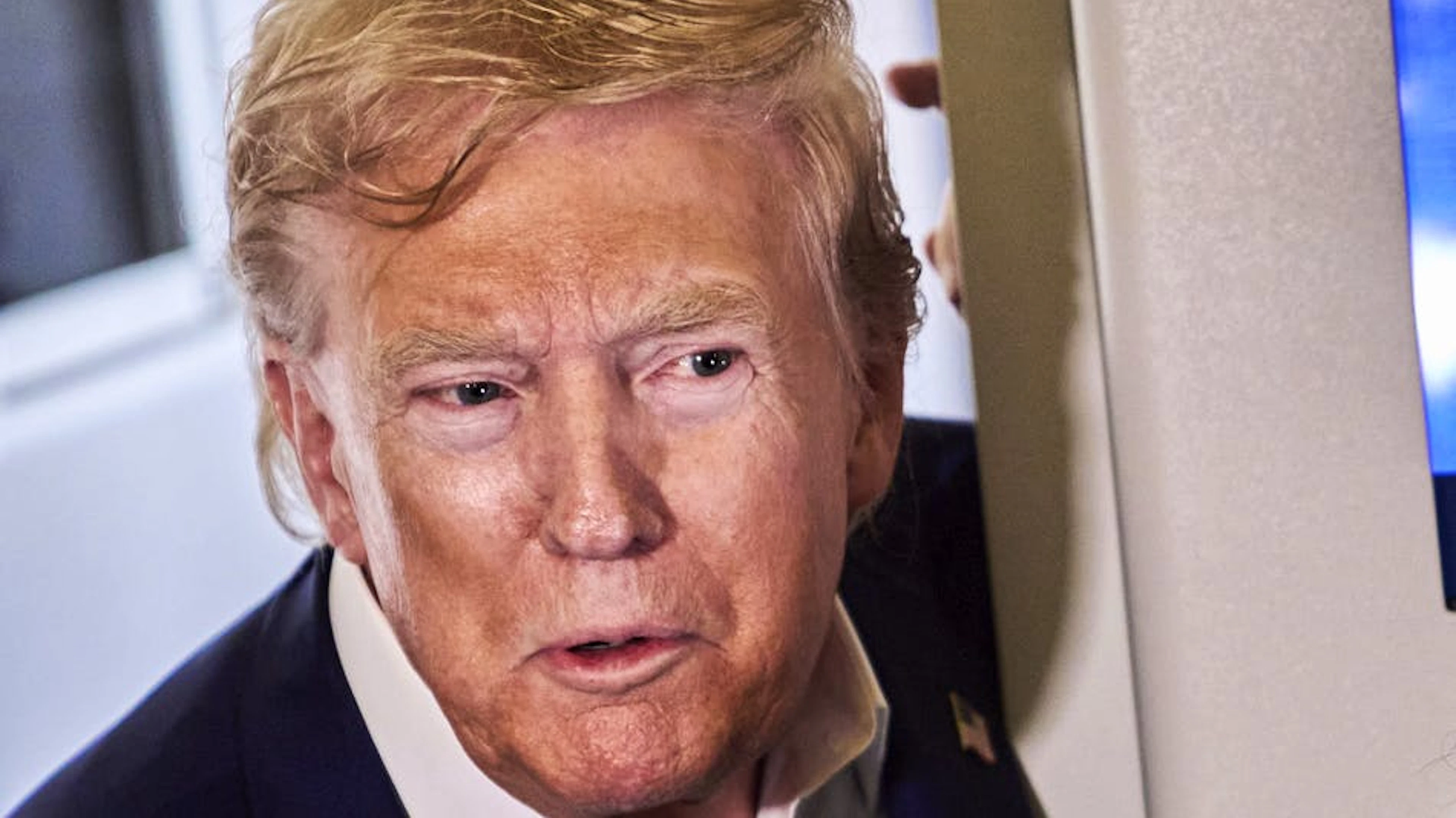 L'annonce surprise de Donald Trump continuait vendredi de susciter inquiétude et protestations dans le monde entier.