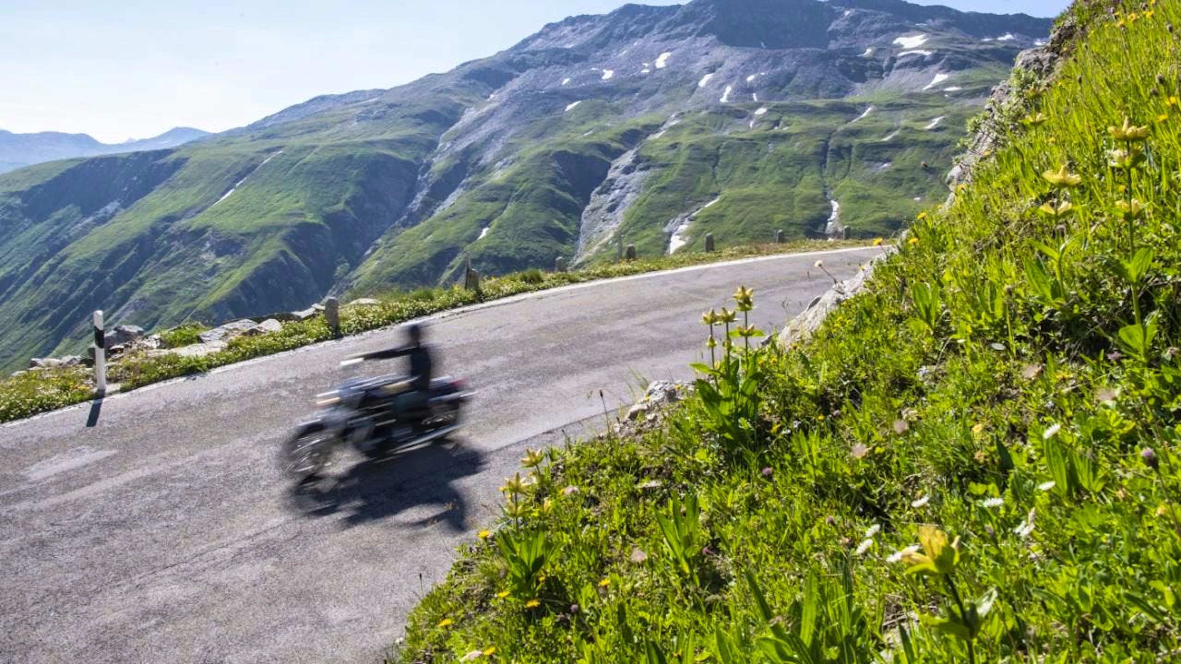 Trois des quatre délits de chauffard ont eu lieu sur la route de la Furka (archives).